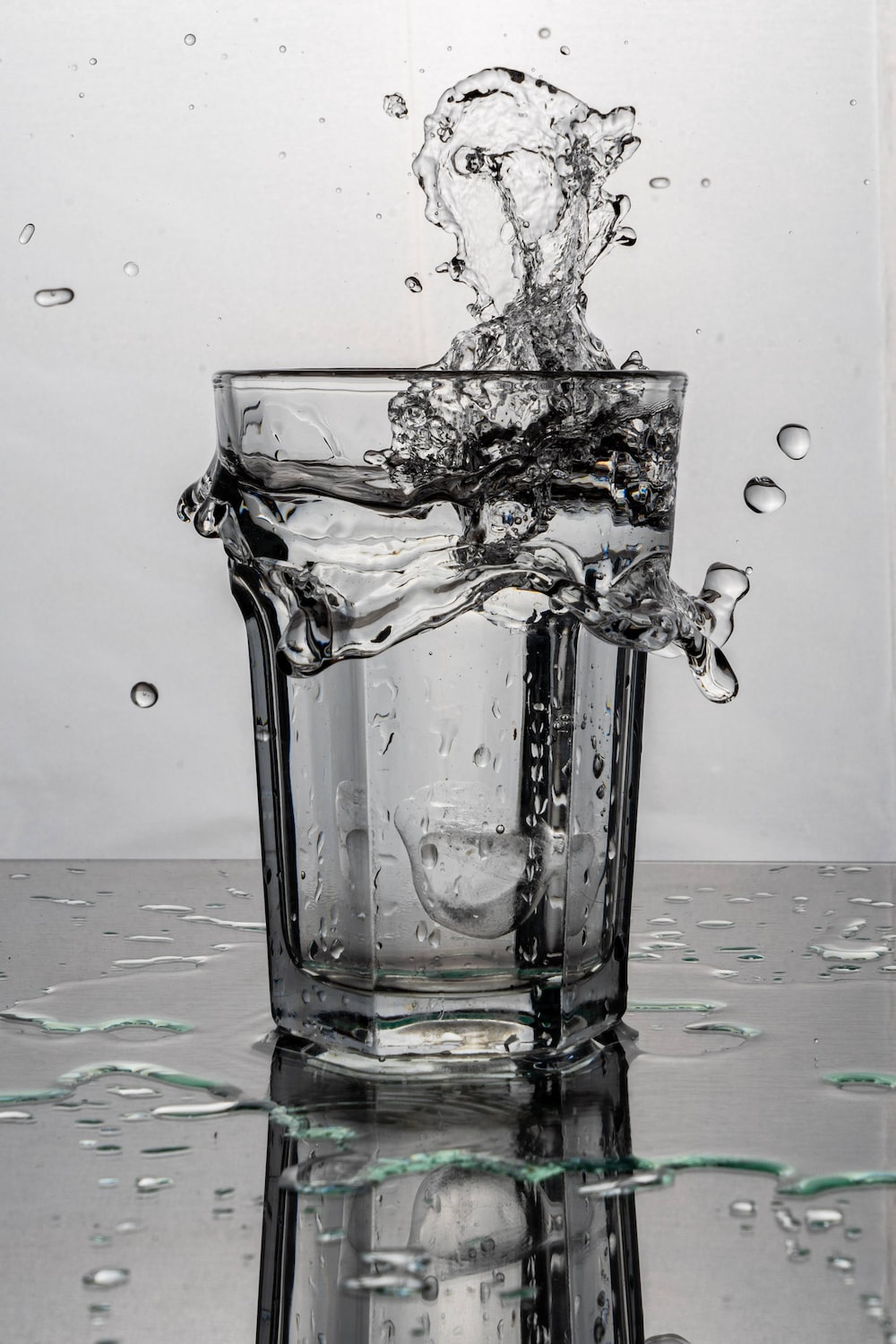 Glass Of Water Picture [HD]. Download Free Image