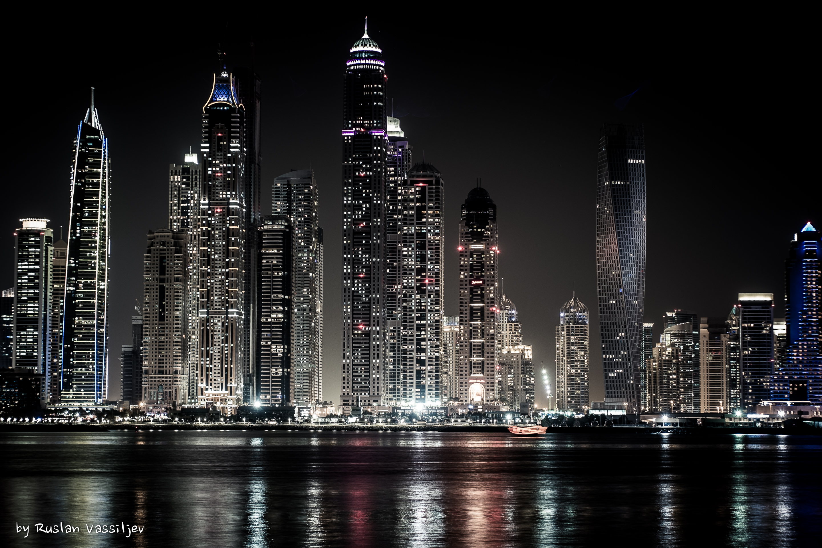 Wallpaper, night, Marina, Dubai, skyscrapers, palm 2880x1920