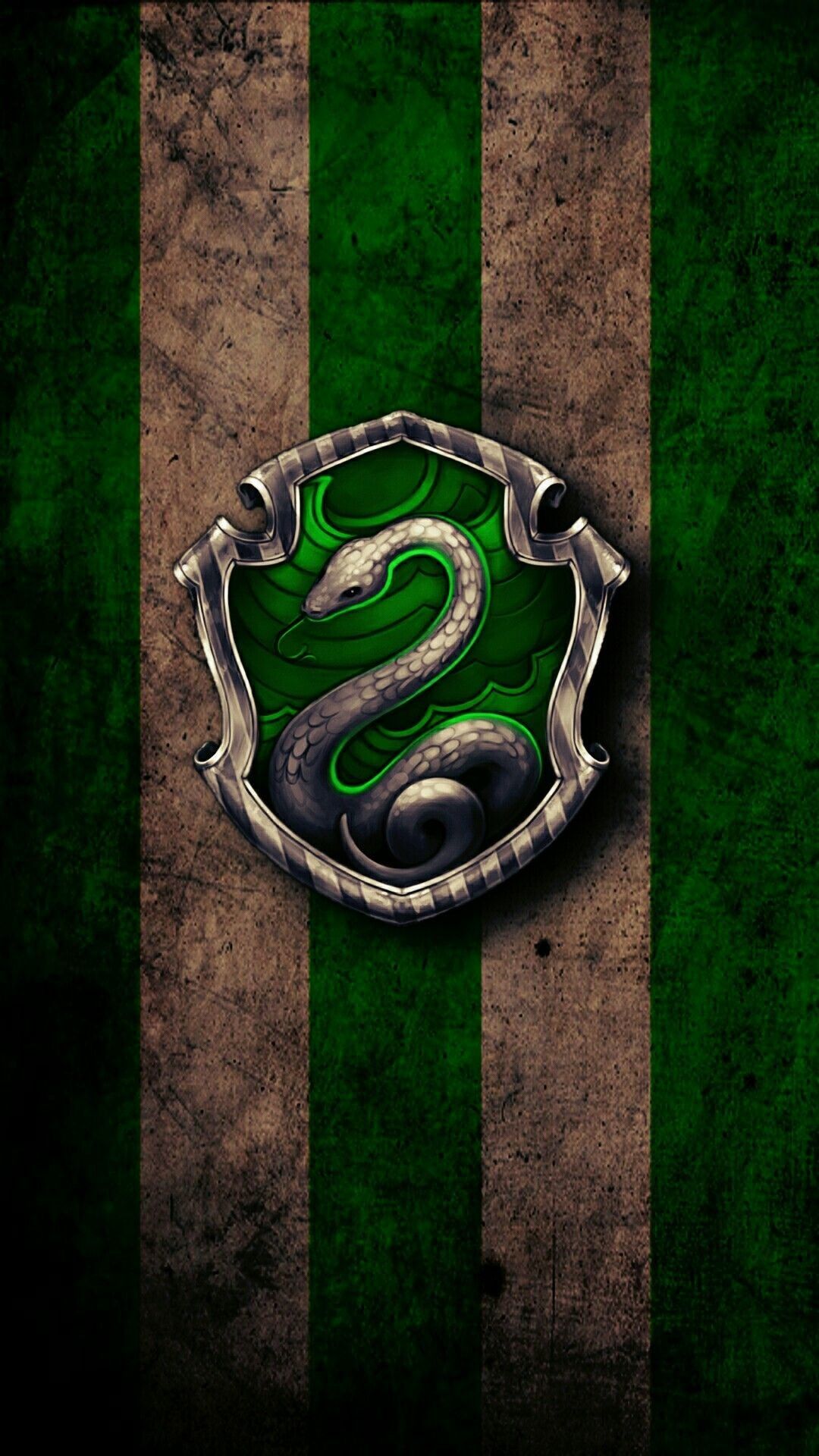 Slytherin iOS Wallpaper