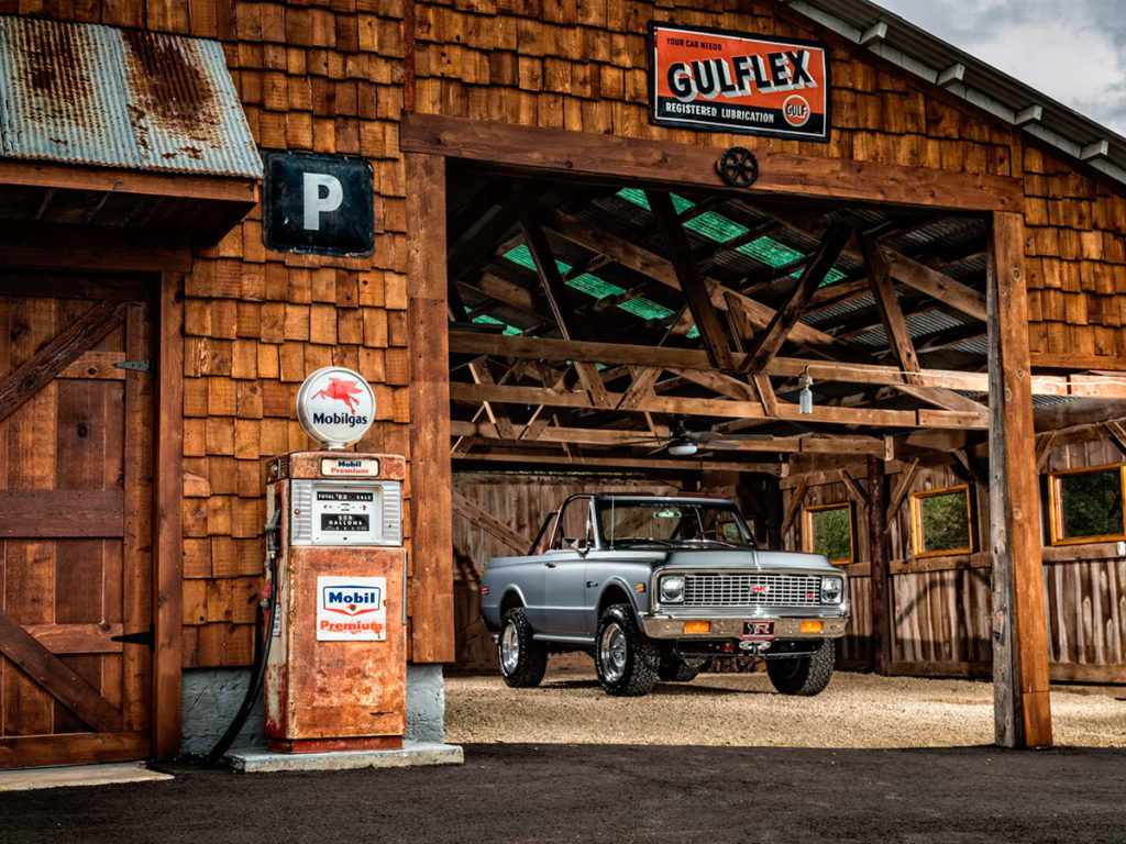 Ringbrothers 1971 Chevy K5 Blazer Restomod
