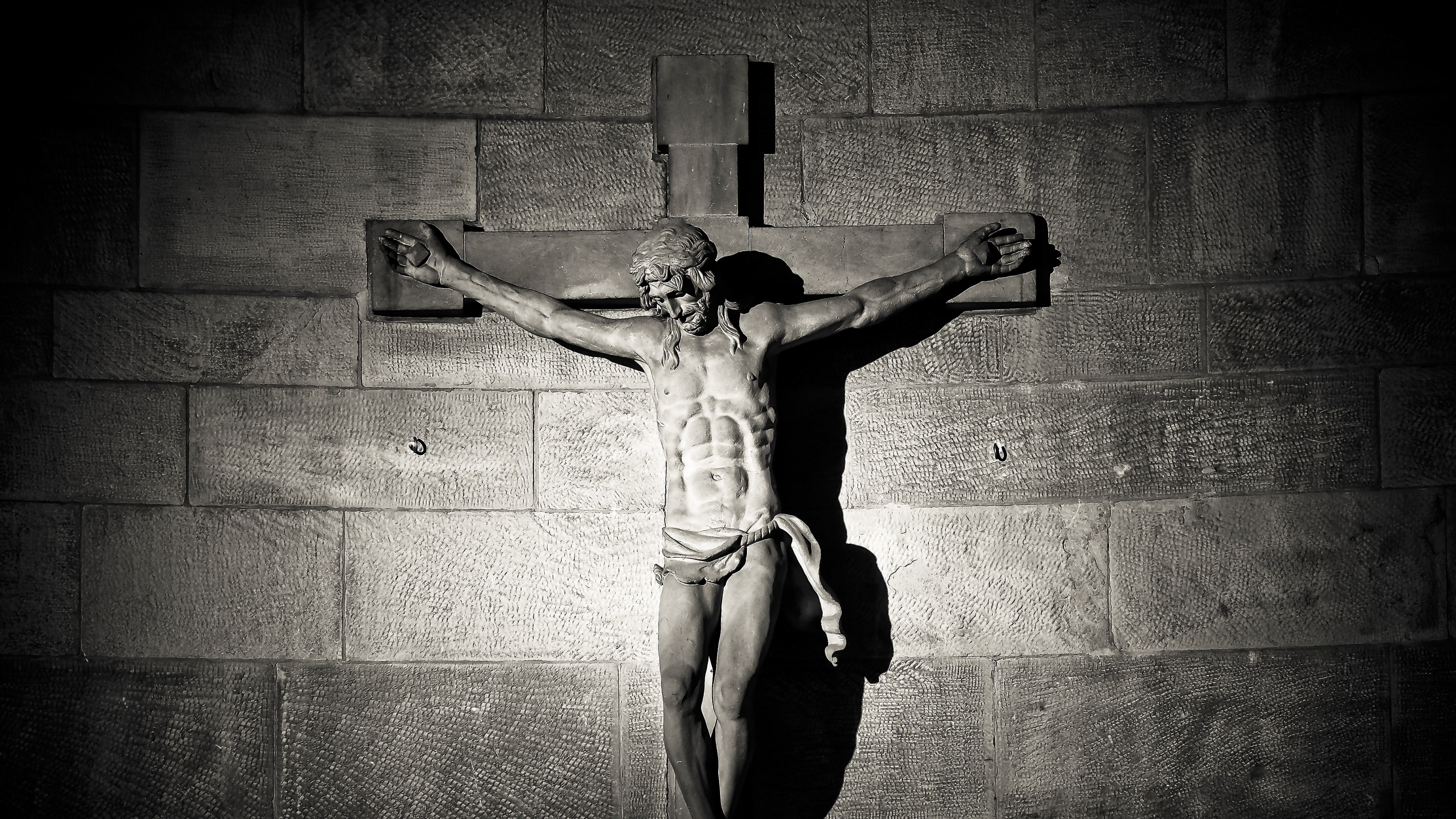 Wallpaper / cross church faith religion architecture jesus 4k wallpaper free download