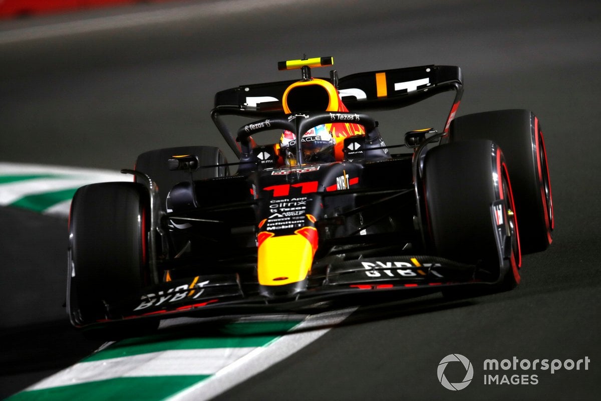 F1 Saudi Arabian GP: Perez beats Ferraris to score maiden F1 pole