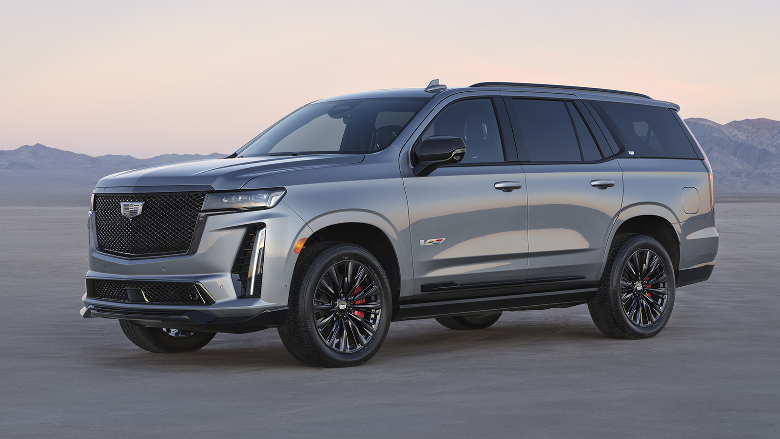 2023 Cadillac Escalade V Photo Gallery