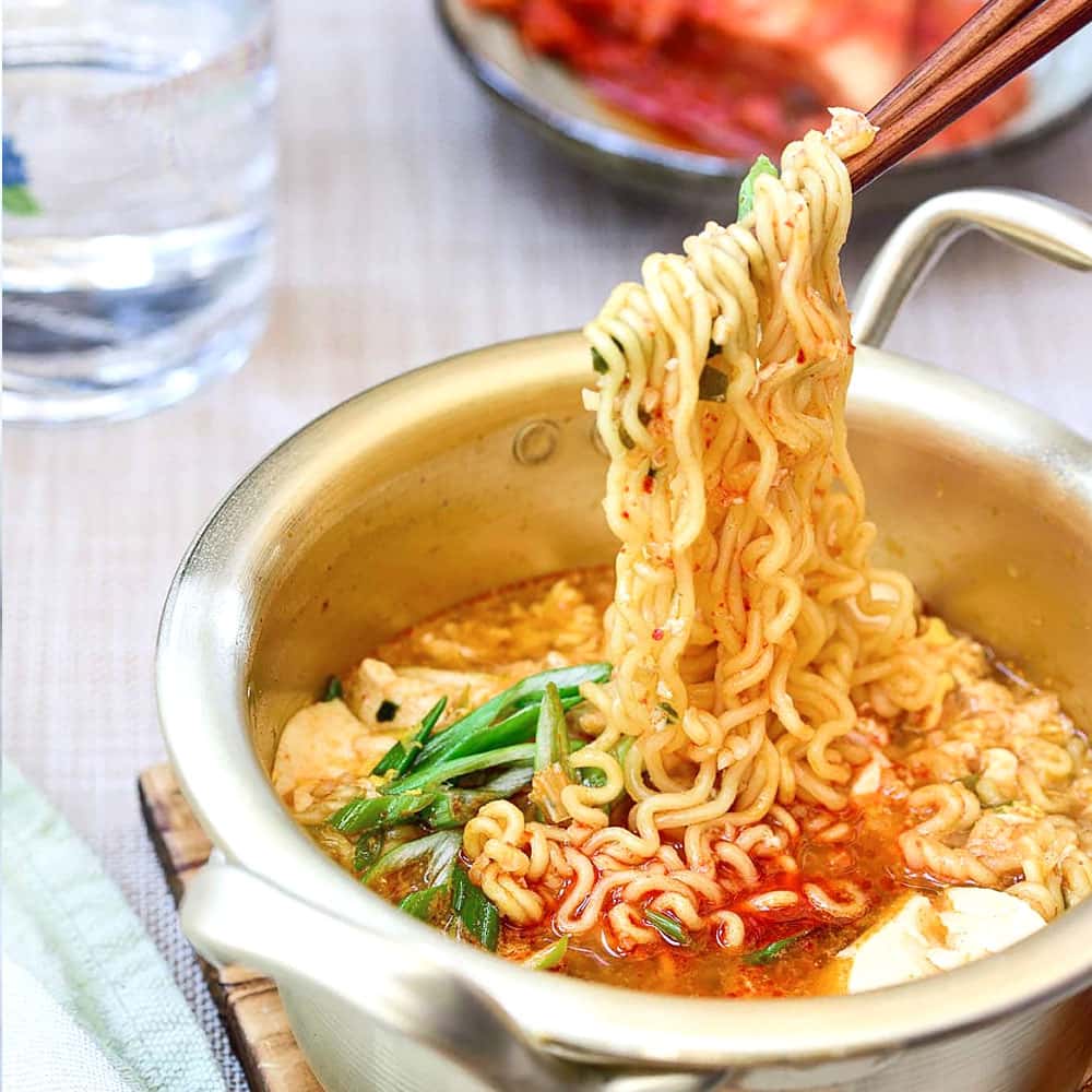 Nongshim Kimchi Instant Big Bowl Noodle 112g