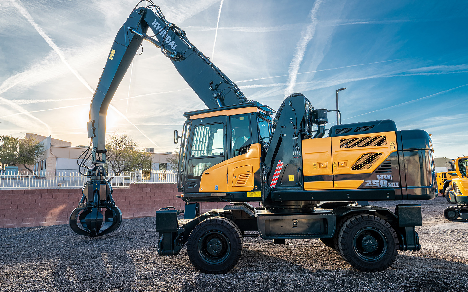 Download wallpaper Hyundai HW250MH, wheeled excavator, construction vehicles, 2020 excavators, HDR, special equipment, excavators, Hyundai for desktop with resolution 1920x1200. High Quality HD picture wallpaper