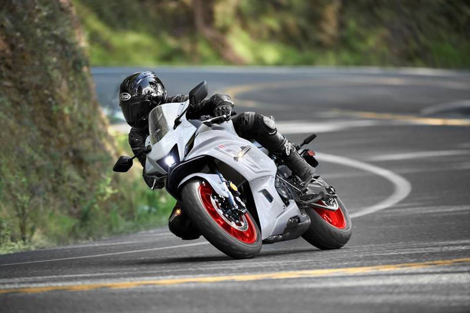 Yamaha Reveals New Colorways For Refreshed 2023 YZF R3 & YZF R7