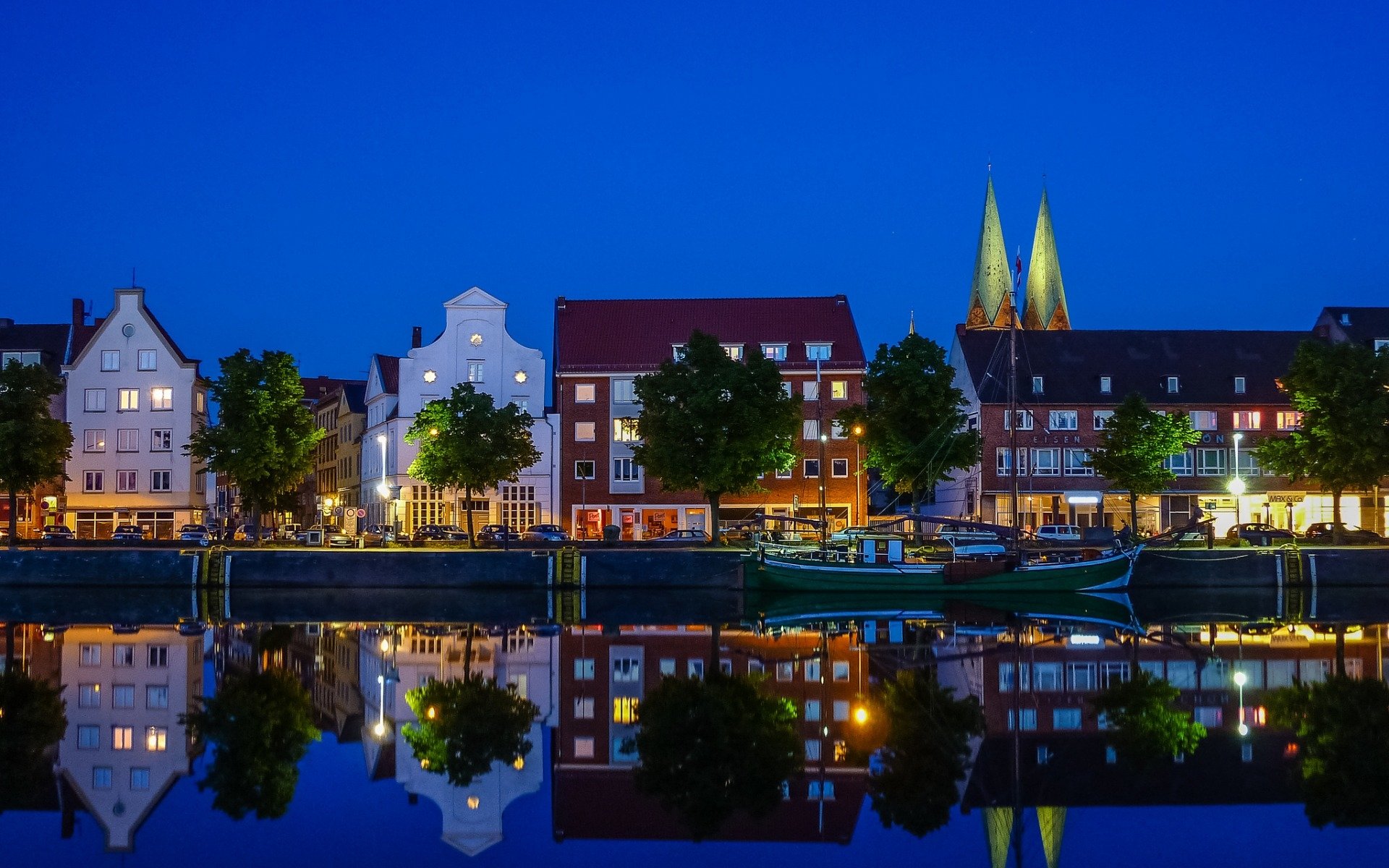 Lübeck HD Wallpaper and Background