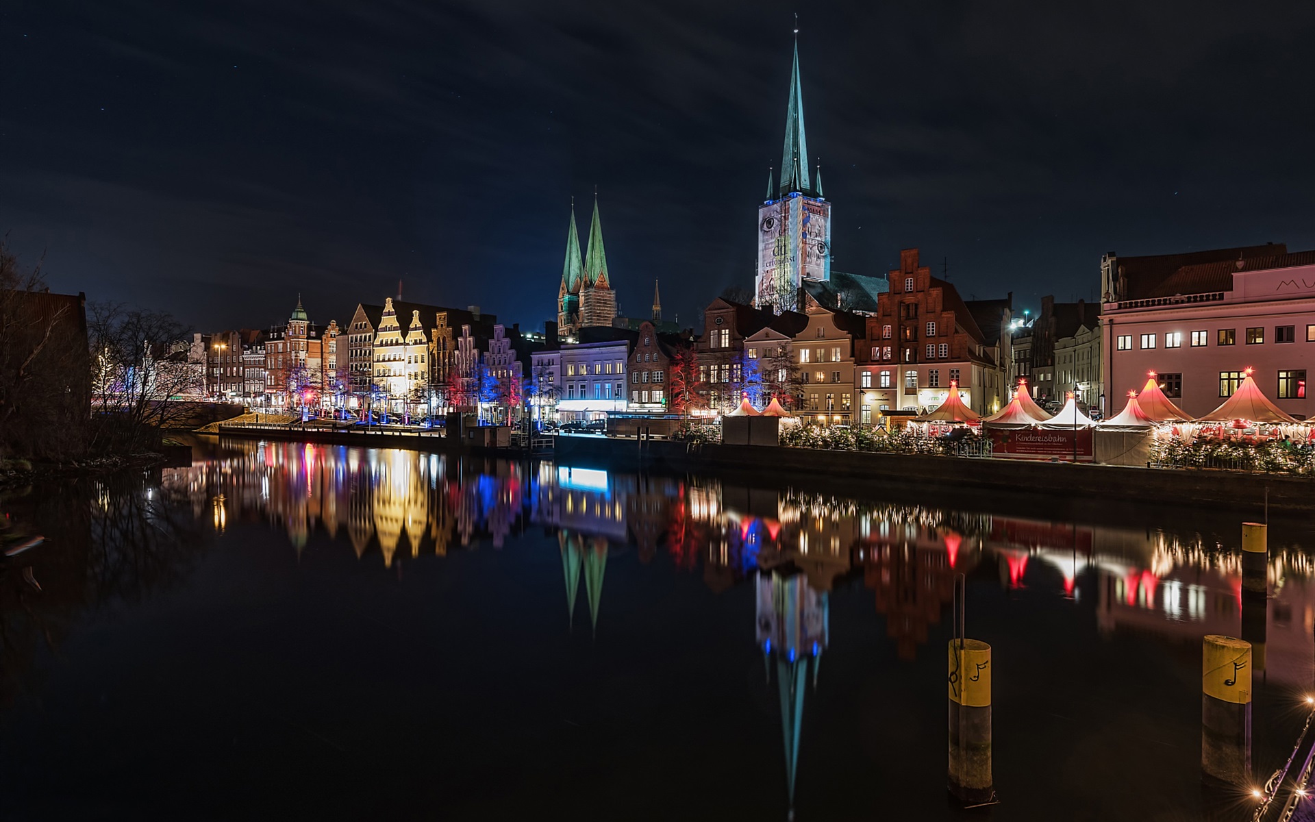 Wallpaper Lubeck, Germany, city night, lights, river, water reflection 1920x1200 HD Picture, Image