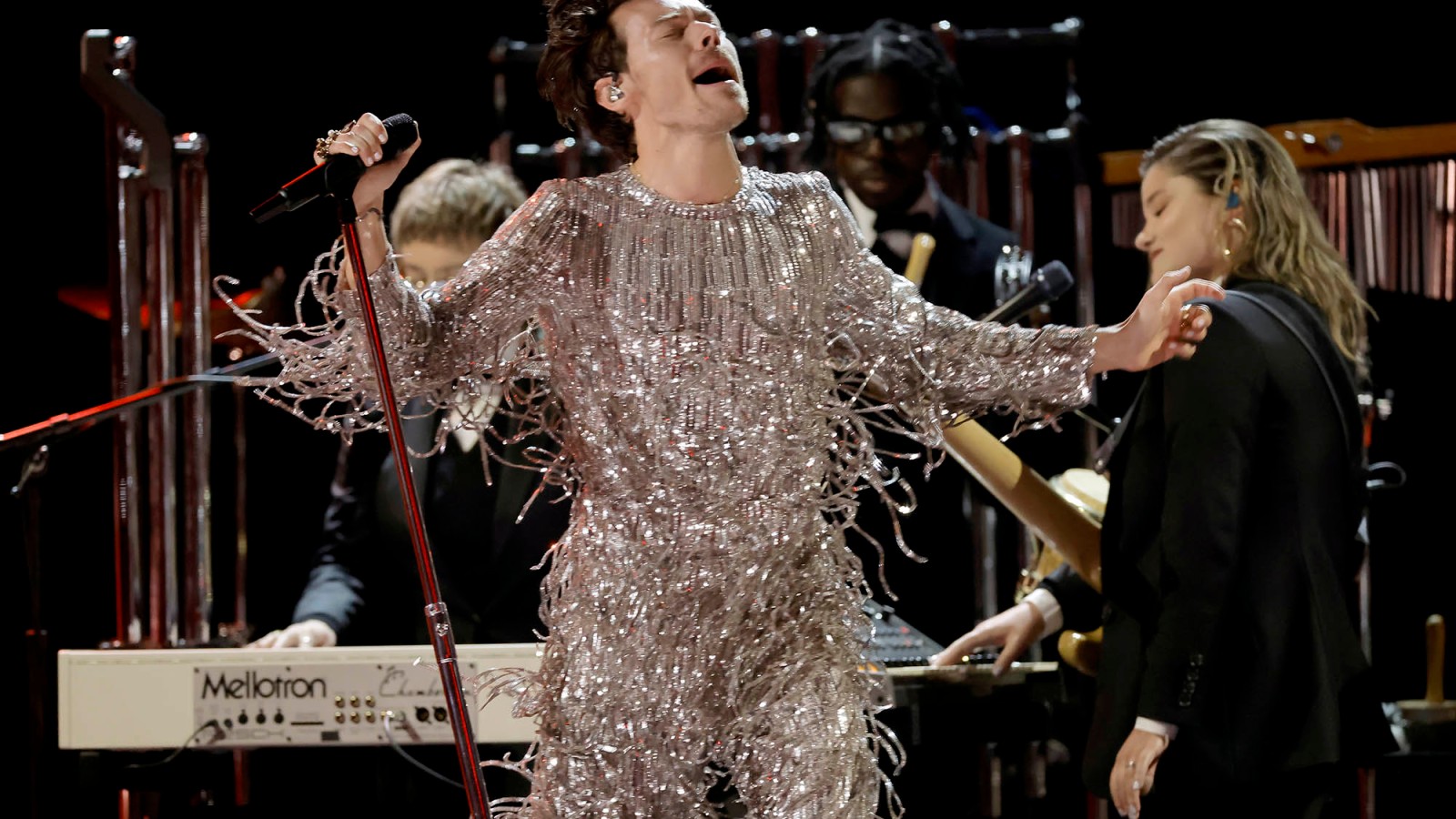 Harry Styles 2023 Grammys 'As It Was' Performance: Watch Now