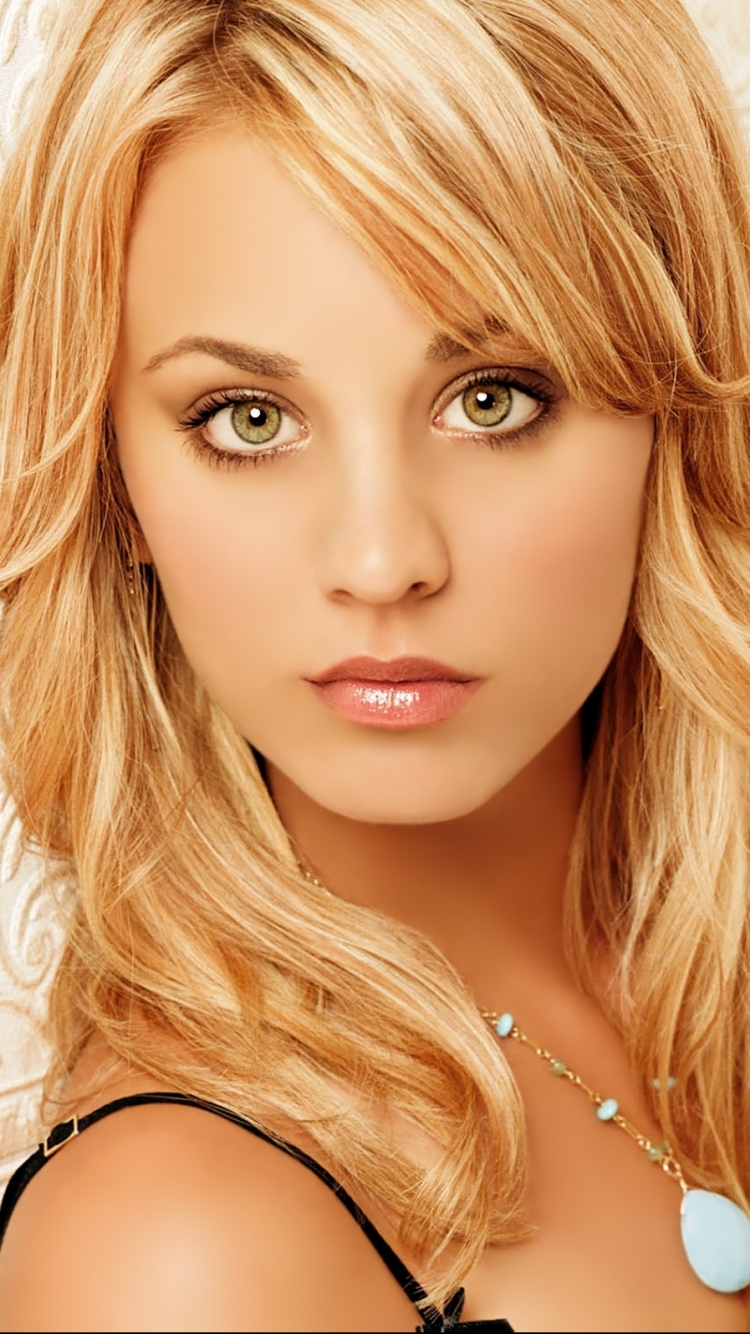 Kaley Cuoco Phone Wallpapers - Wallpaper Cave
