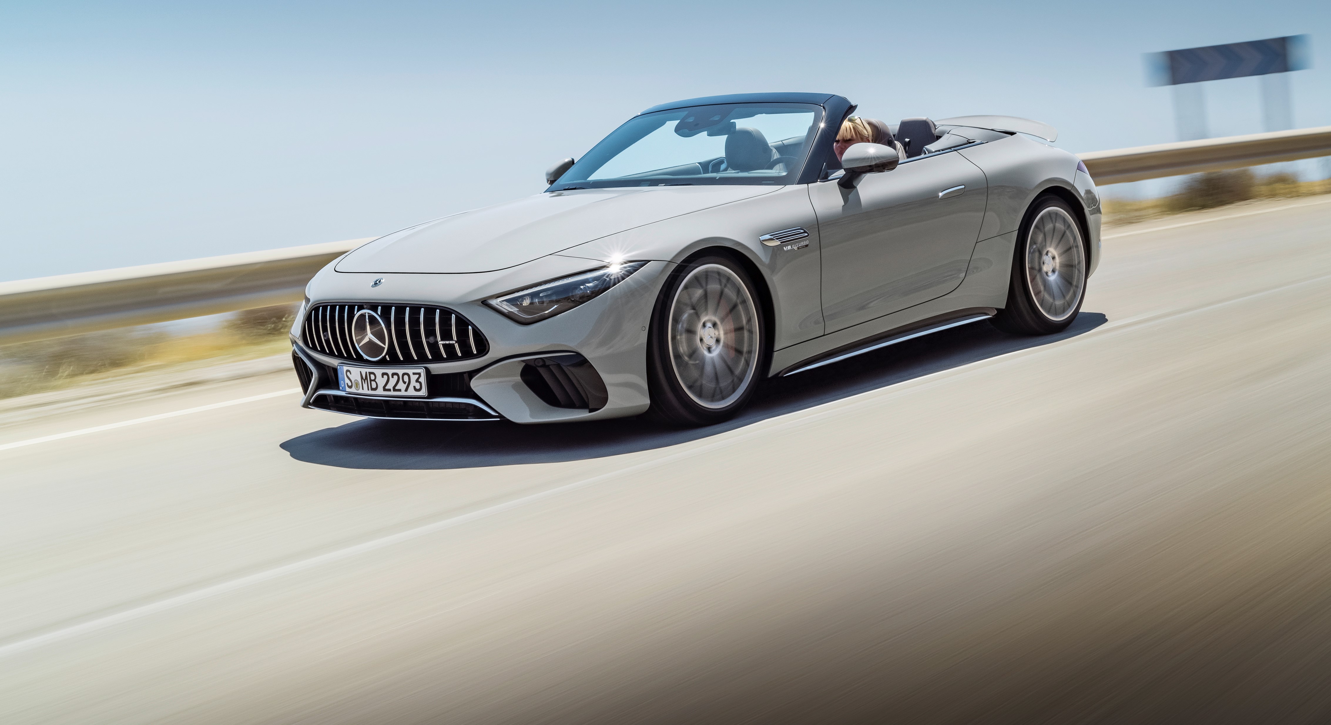 Mercedes AMG SL Roadster Unveiled