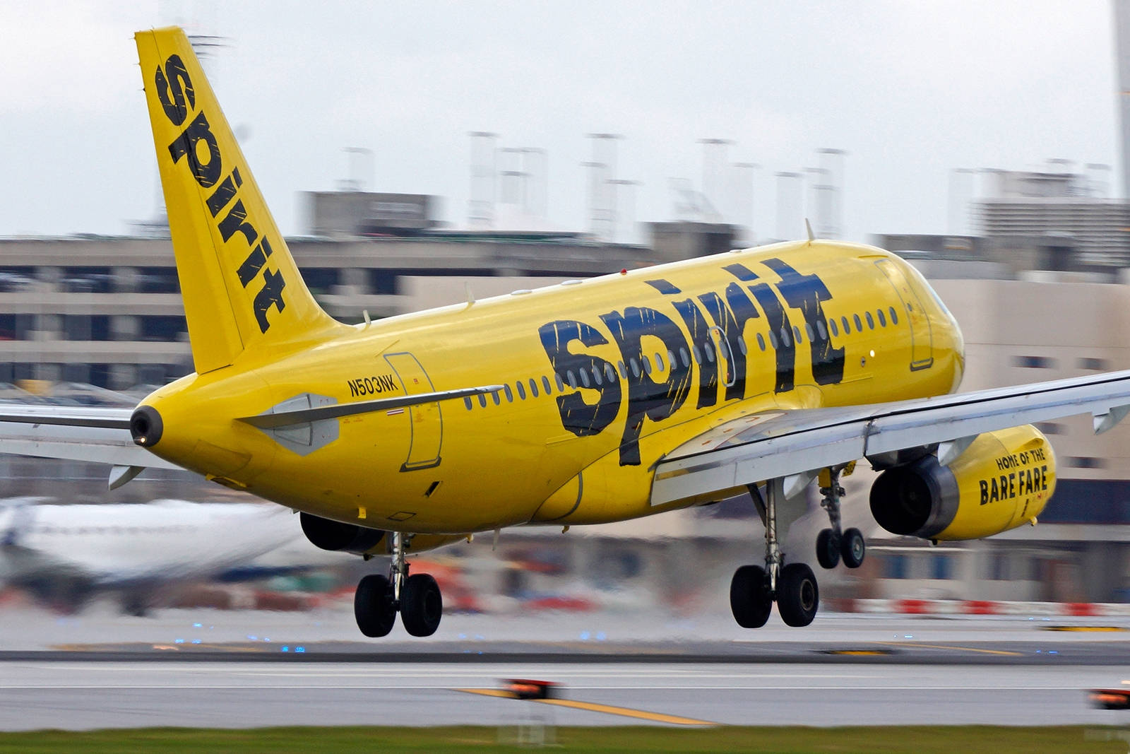Download Spirit Airlines High Speed Take Off Wallpaper