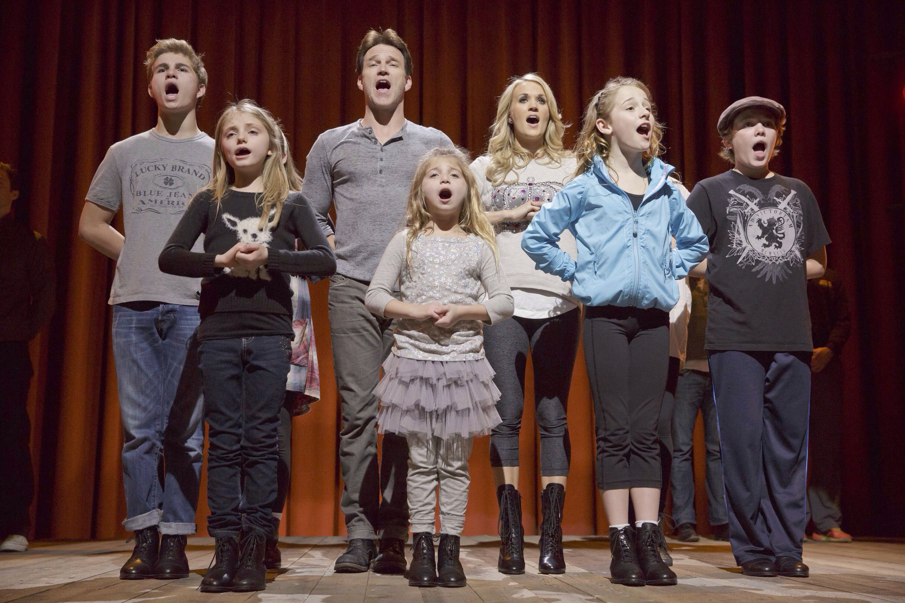 I'm in Blue!. Sound of music, Beetlejuice cast, Sound of music live