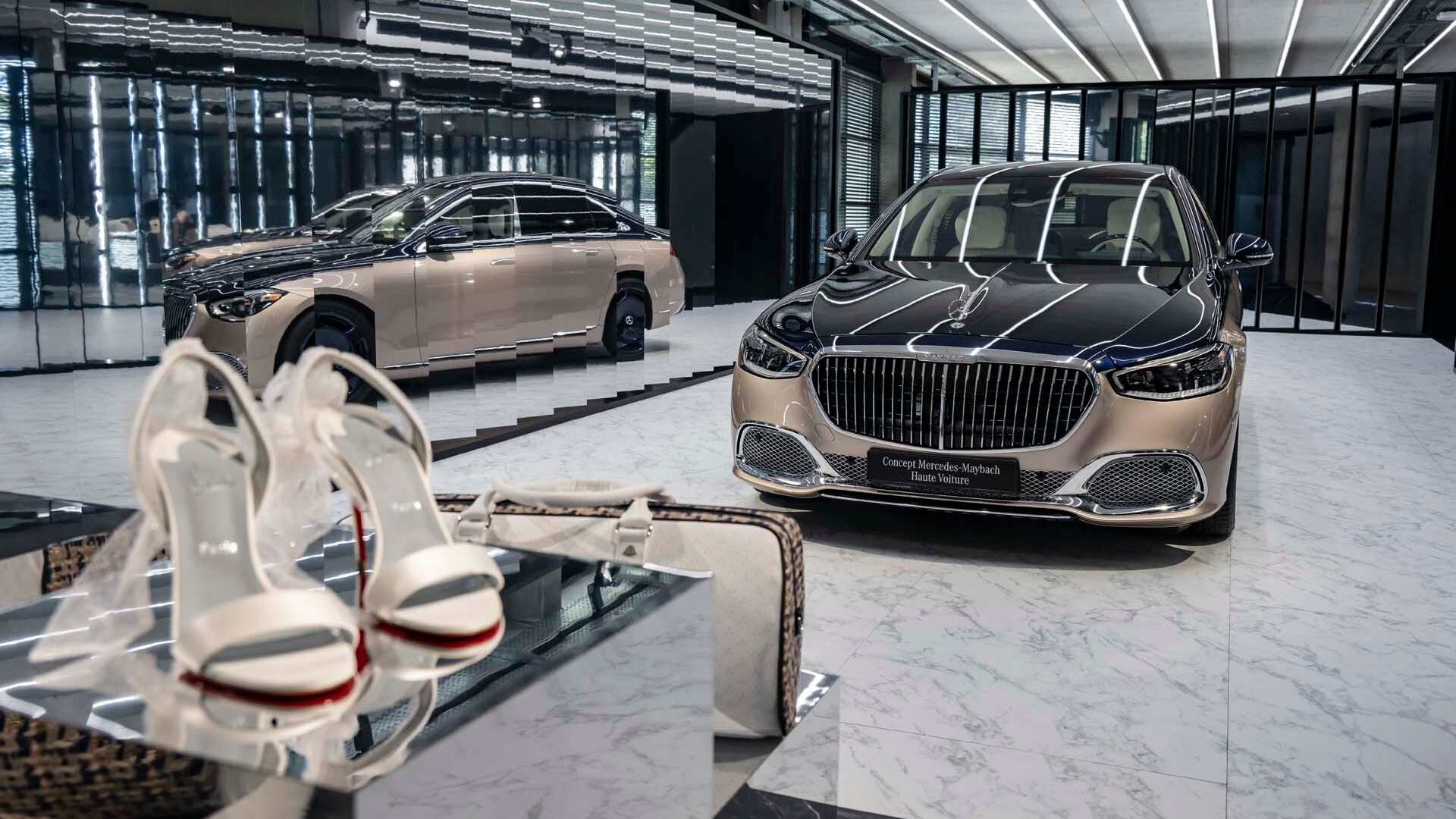Mercedes Benz Maybach Haute Voiture Concept Brings High Fashion To