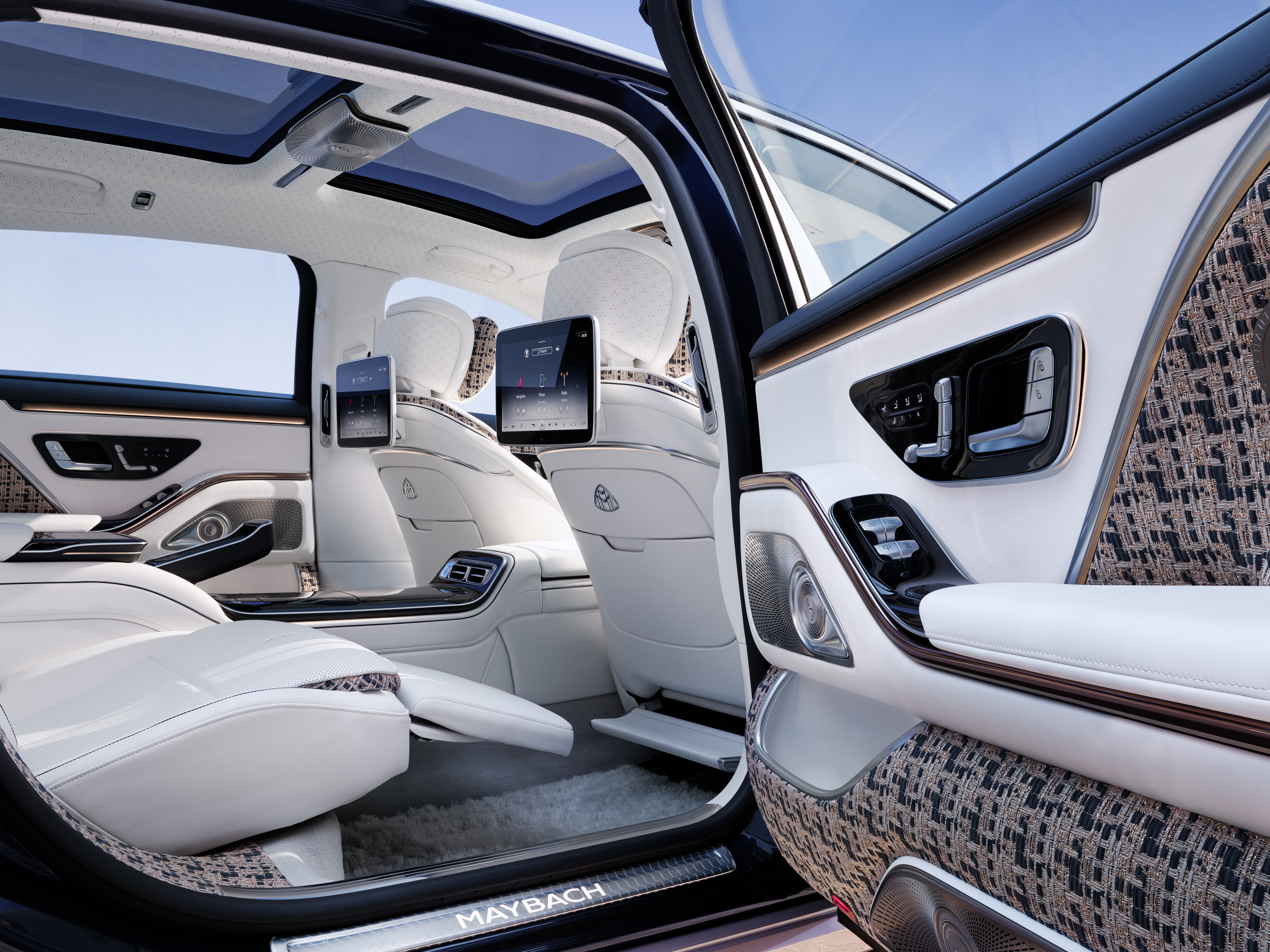 Mercedes Maybach Haute Voiture