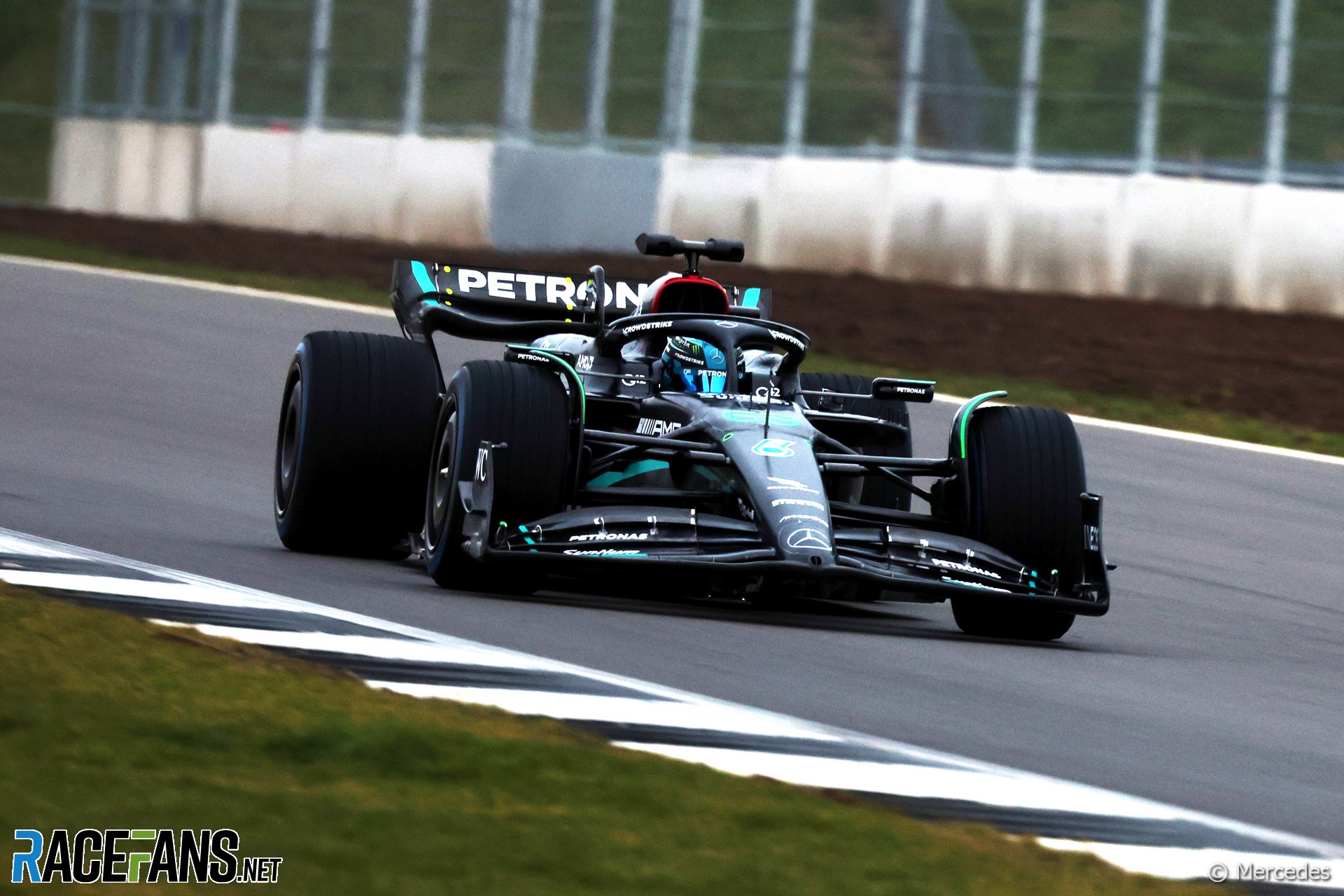 First picture: Mercedes keep slim sidepods but go back to black with new car · RaceFans