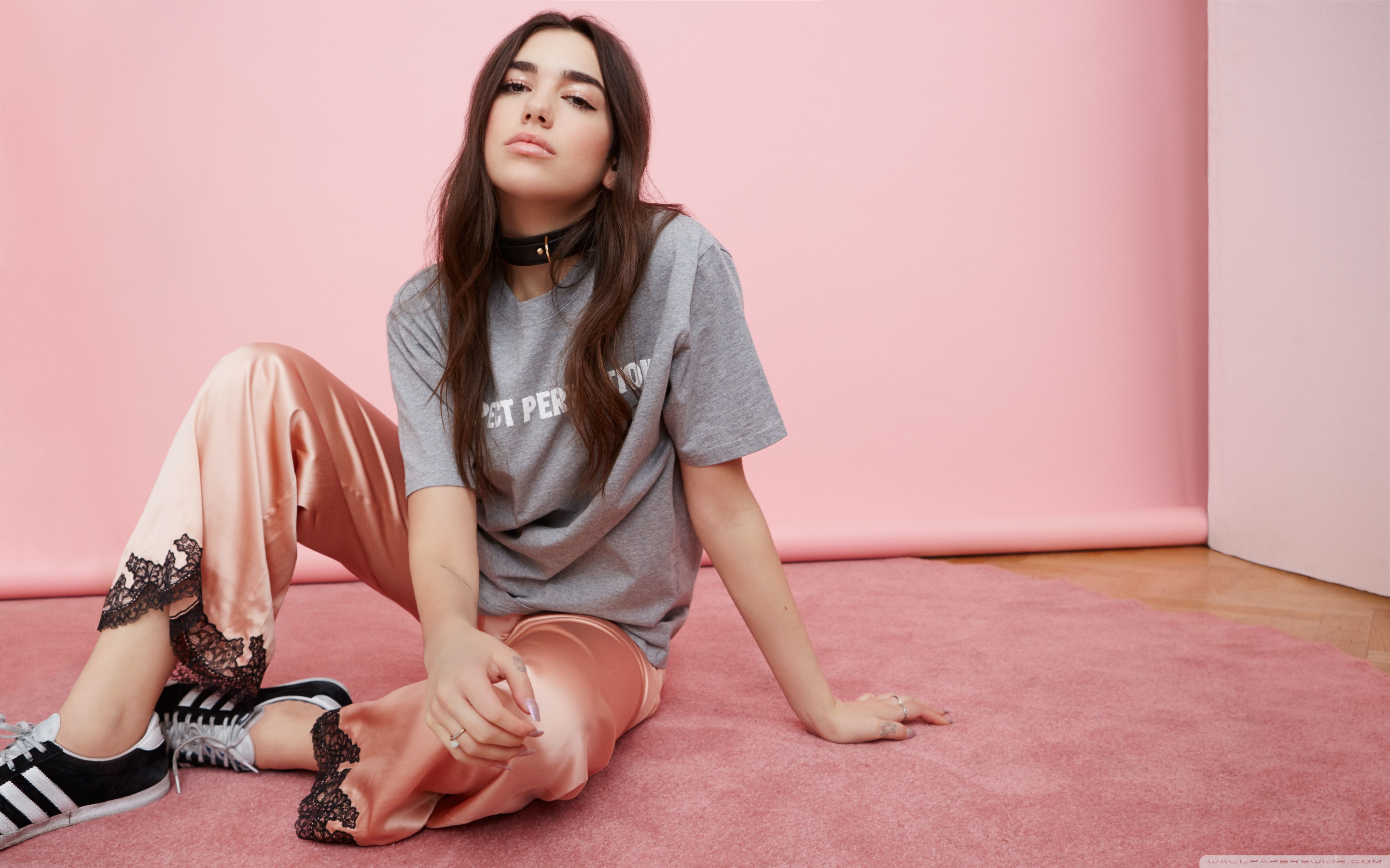 Dua Lipa Ultra HD Desktop Background Wallpaper for 4K UHD TV, Widescreen & UltraWide Desktop & Laptop, Tablet