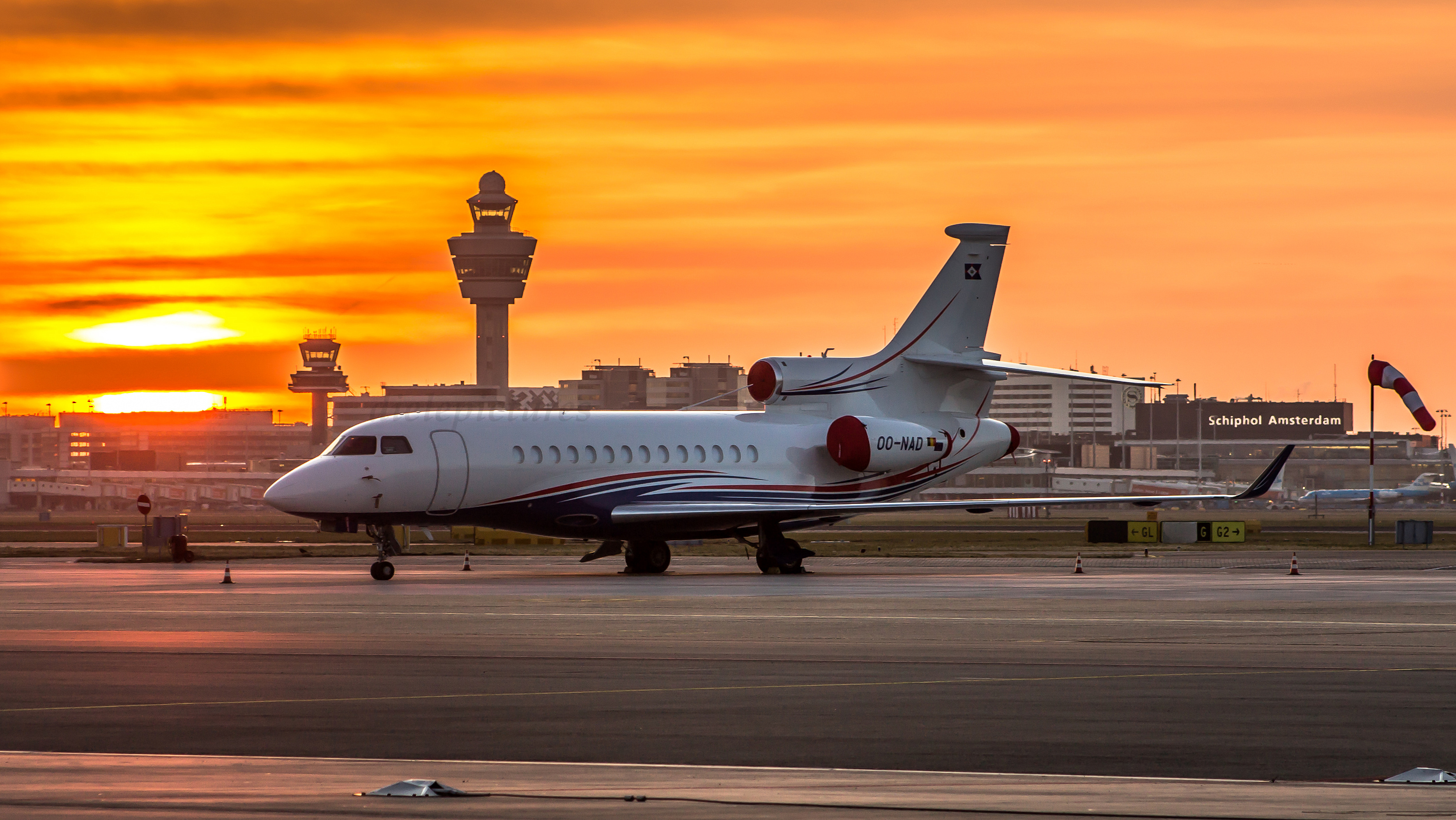 Wallpaper, sunset, sky, holland, tower, colors, Amsterdam, clouds, plane, airplane, airport, control, aircraft, aviation, business, engines, Falcon, schiphol, eham, 7x, triholer, oonad 3735x2105