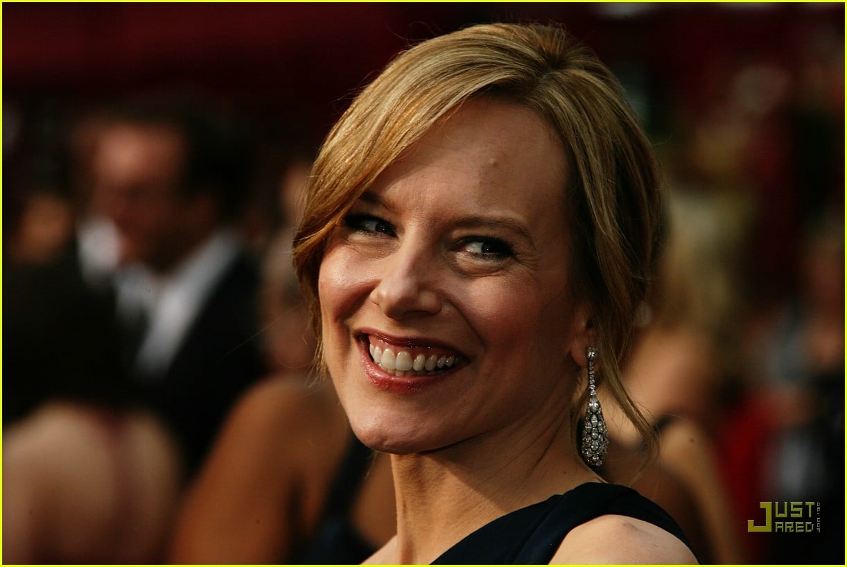 Amy Ryan Wallpapers - Wallpaper Cave