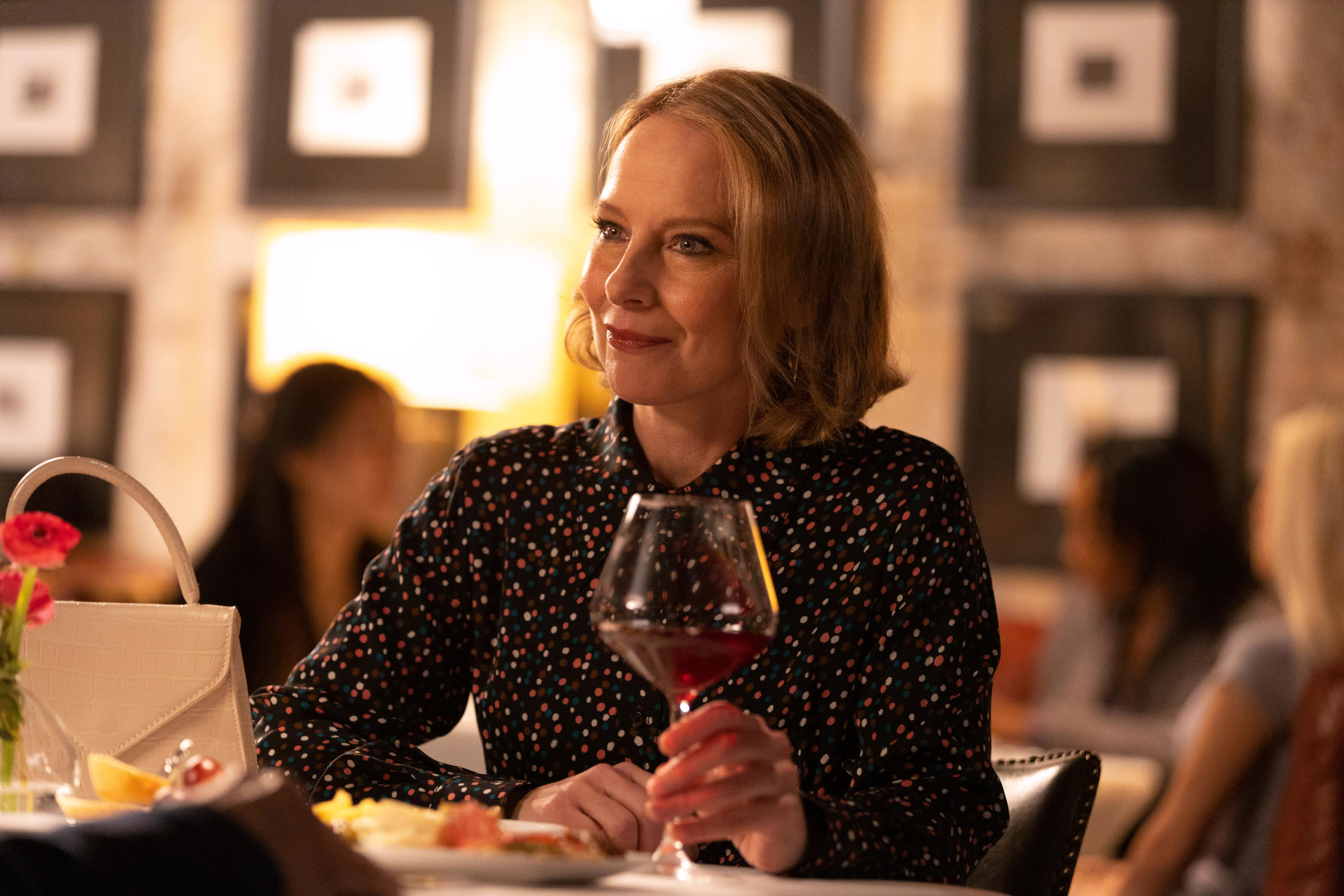 Only Murders In The Building 4K, Amy Ryan Gallery HD Wallpaper