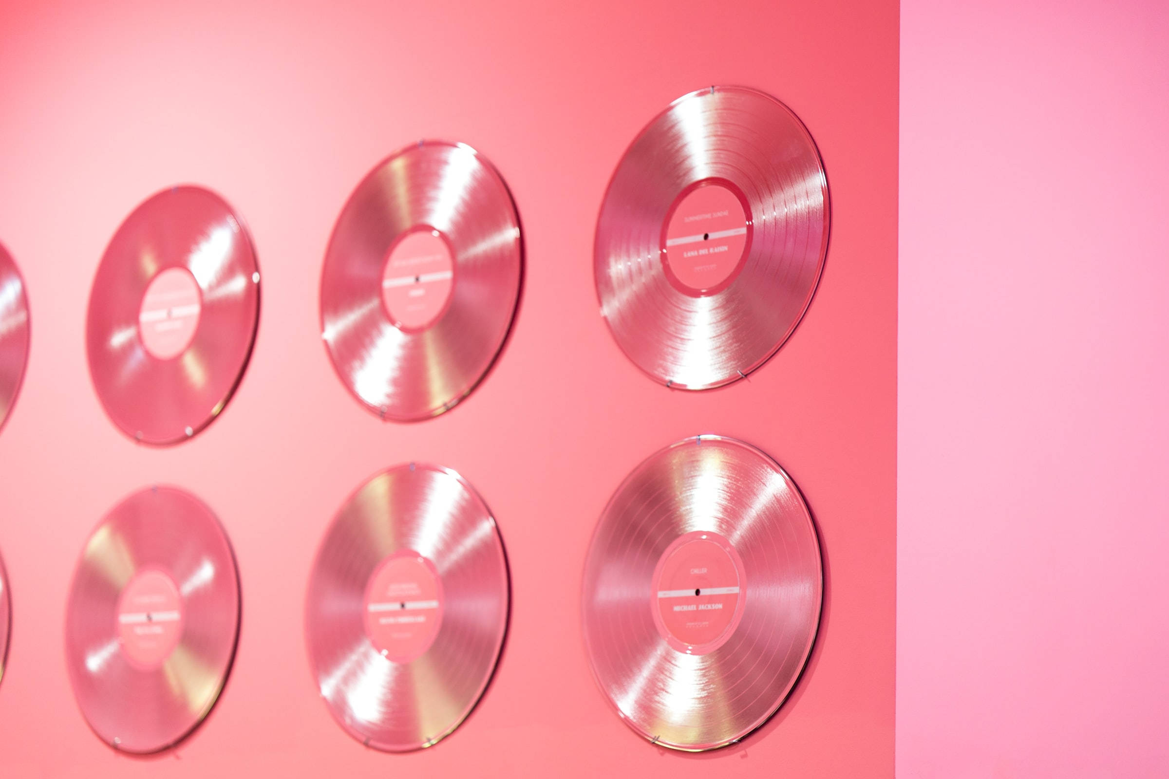 Download Cute Pink Aesthetic Music Vinyl Discs Wallpaper