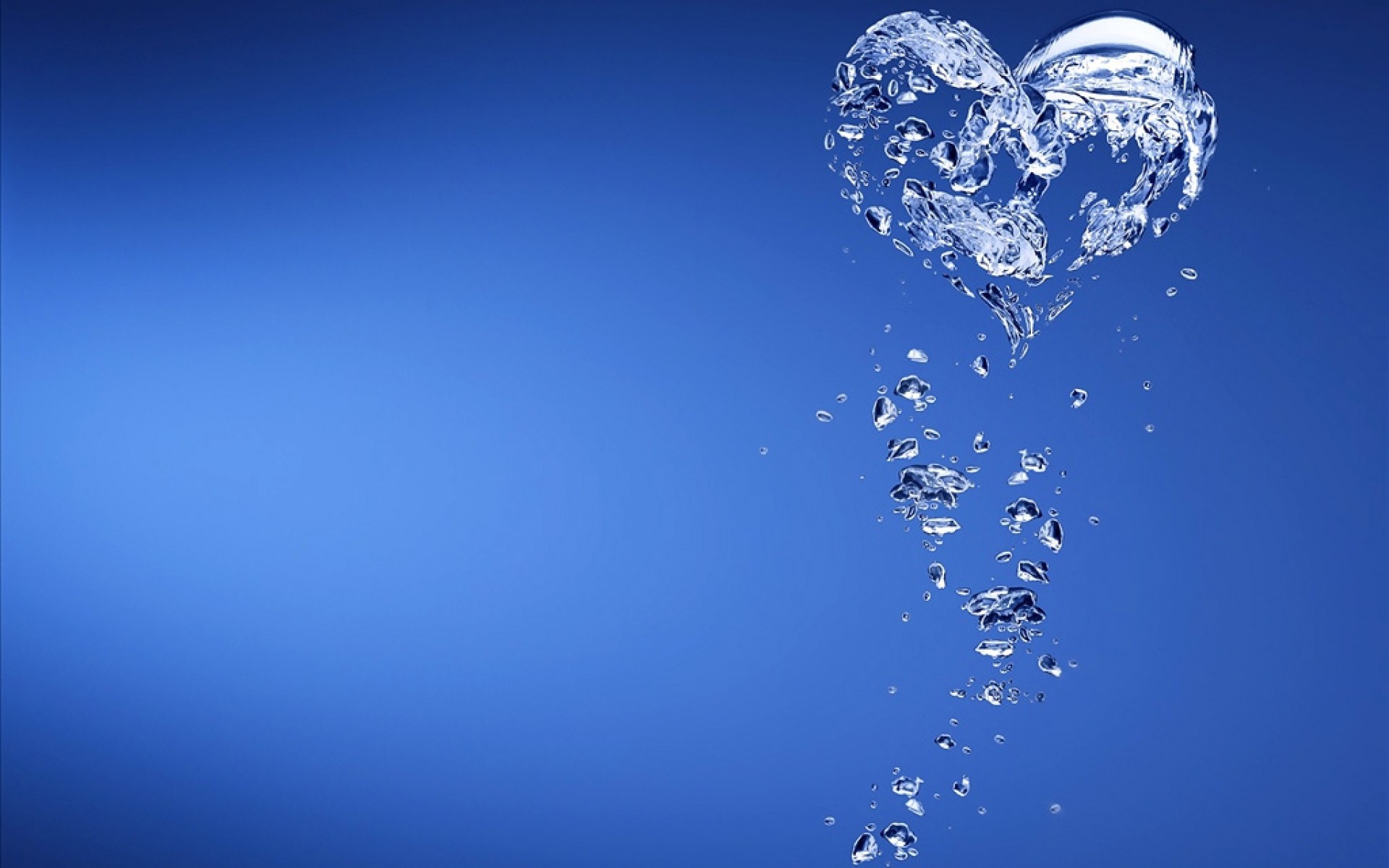 Heart of droplets of water Desktop wallpaper 1280x800