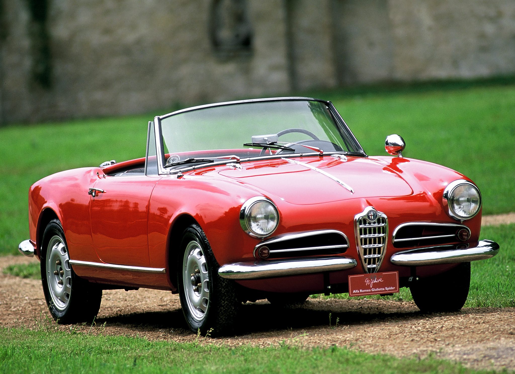 Alfa Romeo Giulietta Spider 750 101 Wallpaper
