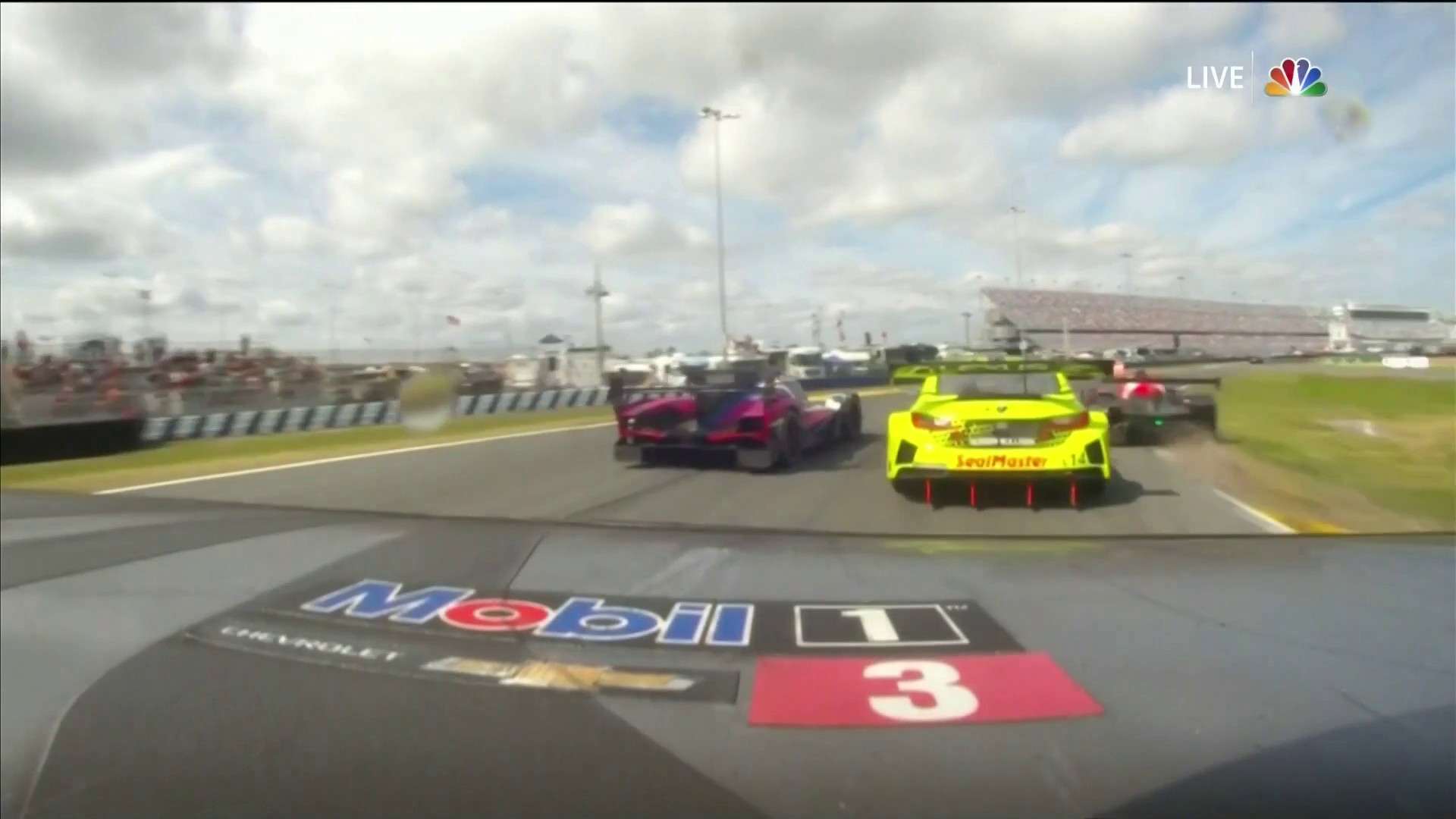 Motorsports on NBC! An LMP3 car slowed right in front of Jack Hawksworth. #Rolex24