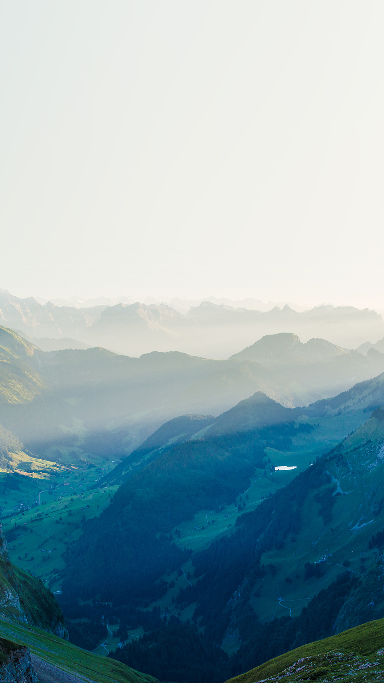 Mountains wallpaper for iPhone and iPad