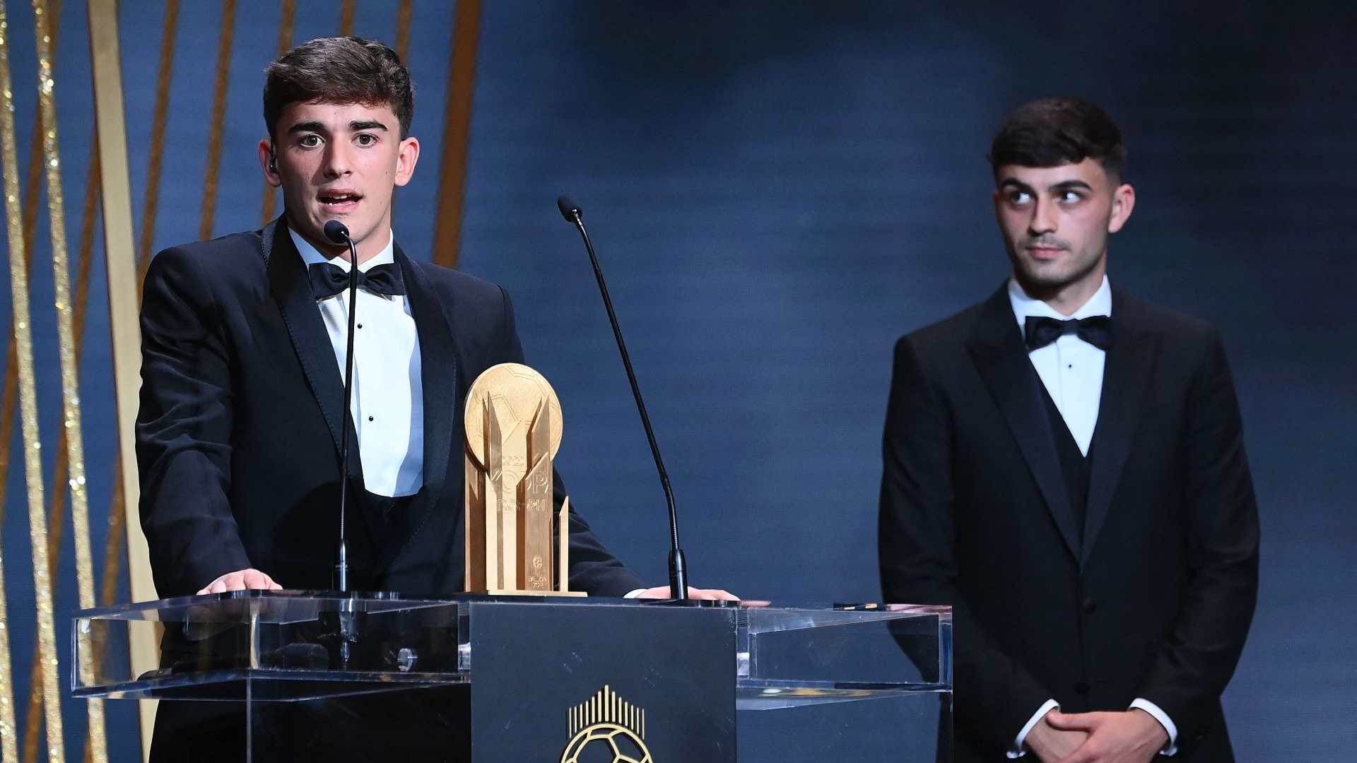 Xavi insists Pedri and Gavi are outshining himself and Iniesta at 20 years old. Goal.com US