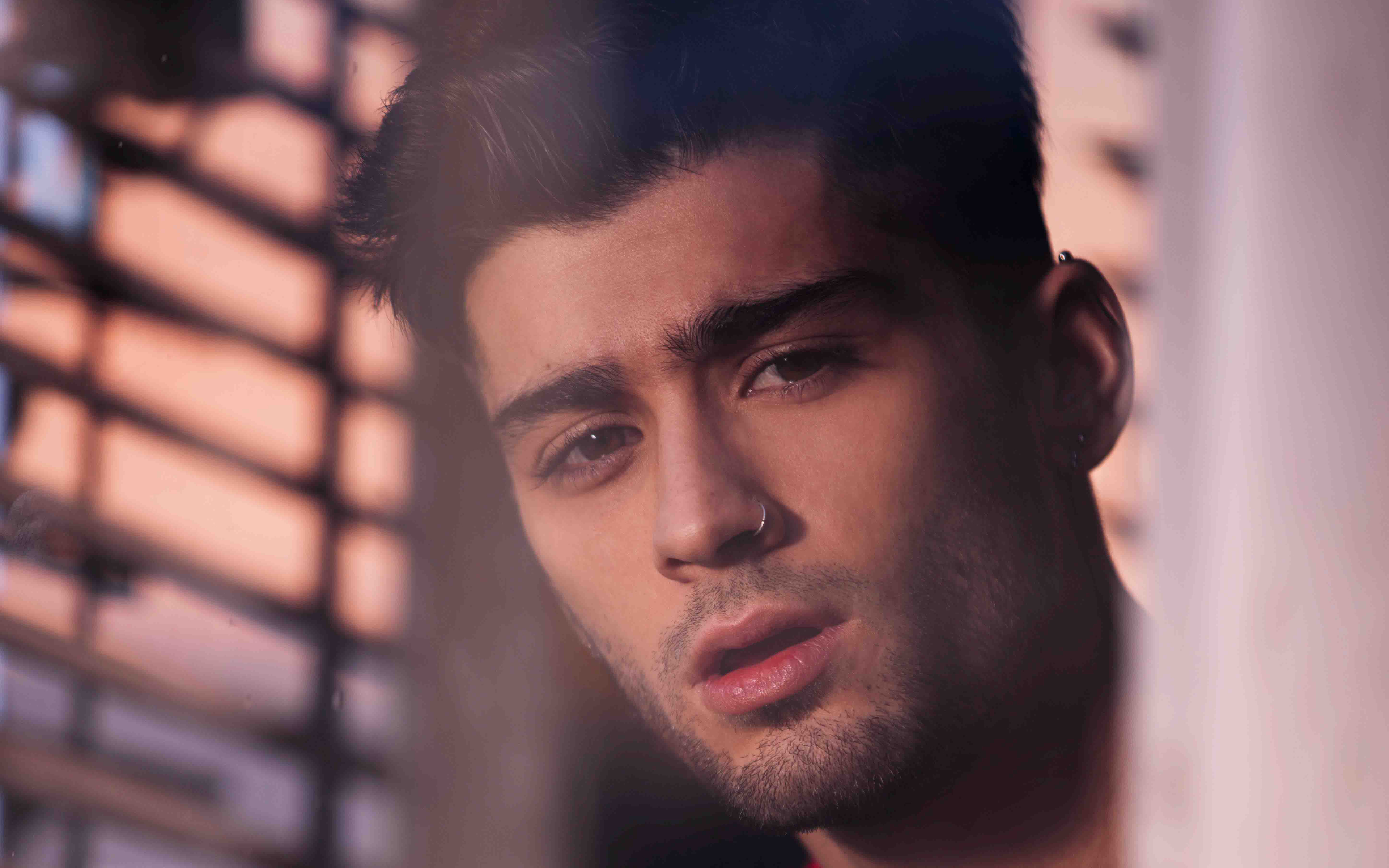 Download wallpaper Zayn Malik, 4k, british singer, Penshoppe, photohoot, superstars, guys for desktop with resolution 3840x2400. High Quality HD picture wallpaper