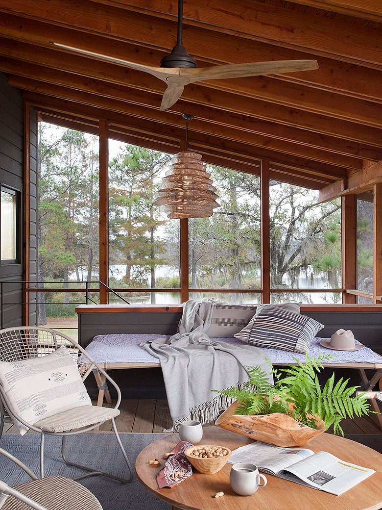 Sunroom Decorating Ideas to Make Your Space Cozy and Chic