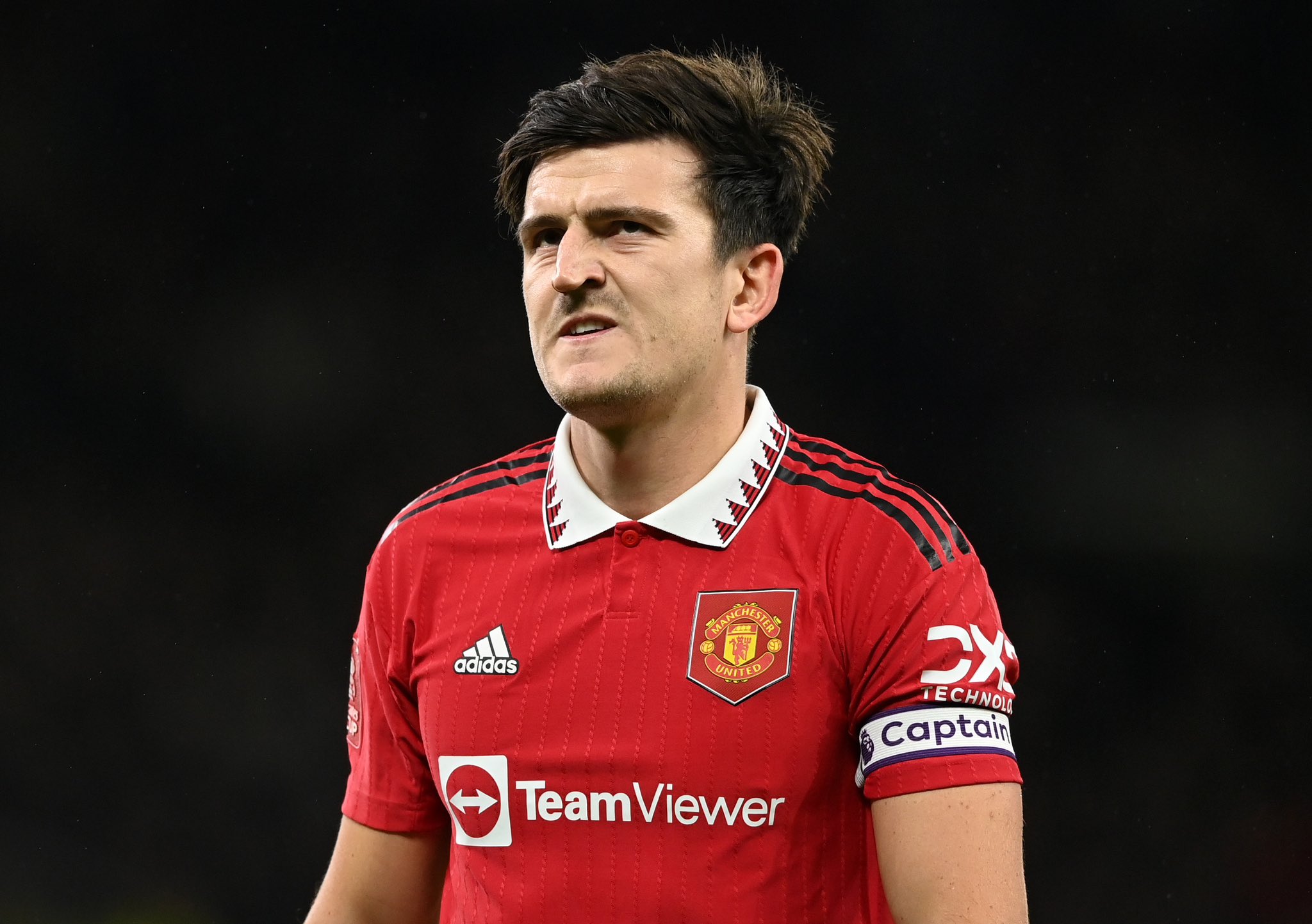 Manchester United Defender Harry Maguire Set to Stay at Old Trafford