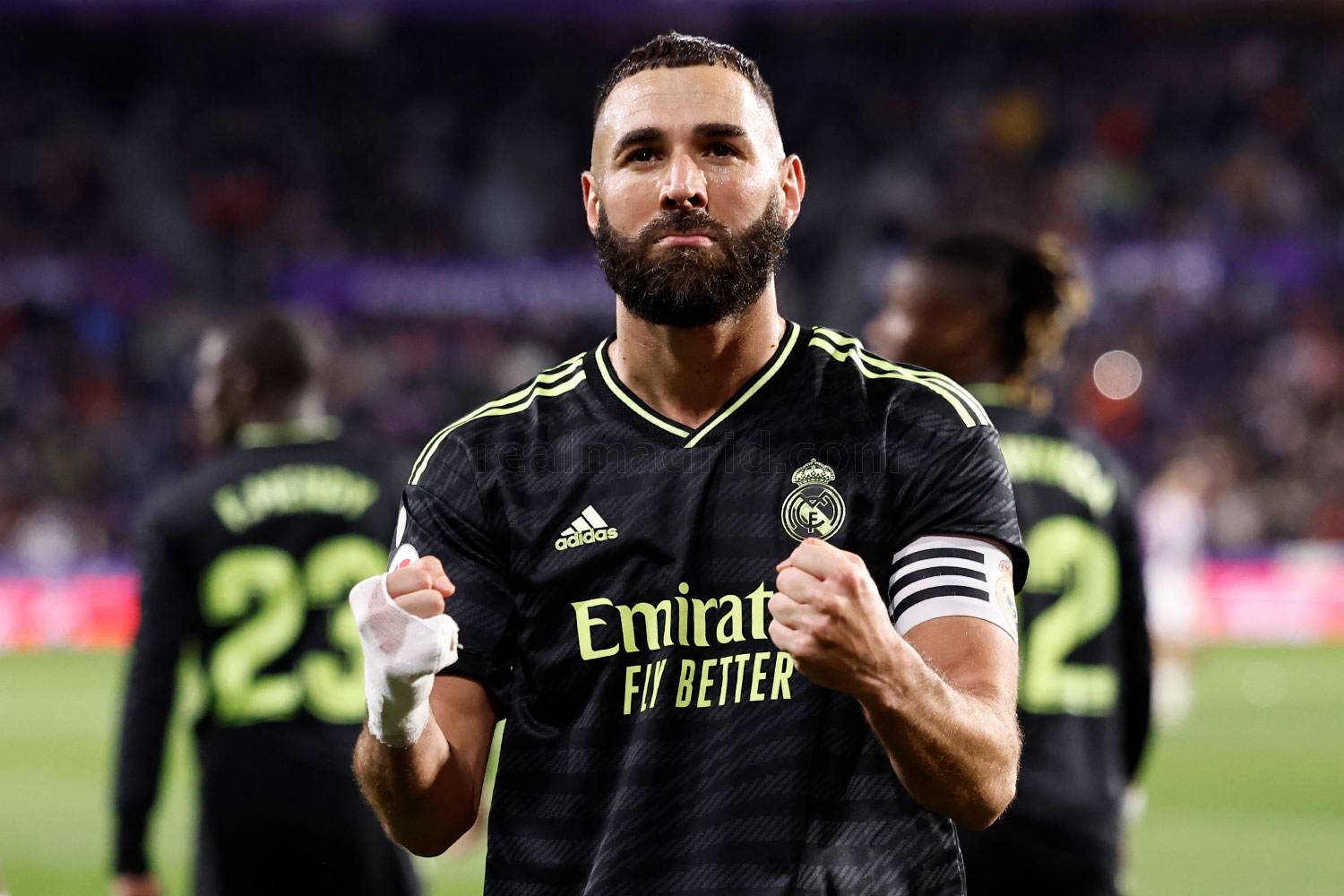 0 2: Benzema Double Seals Victory. Real Madrid CF