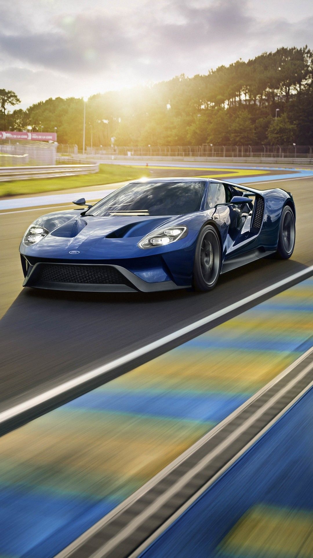 Ford GT iPhone Wallpaper