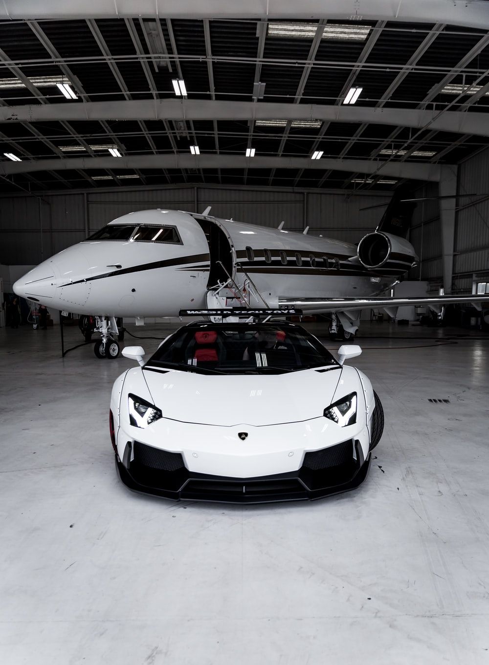 Lamborghini Wallpaper