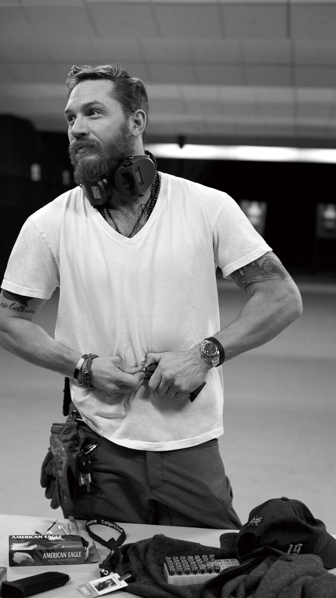 Tom Hardy iPhone Wallpaper