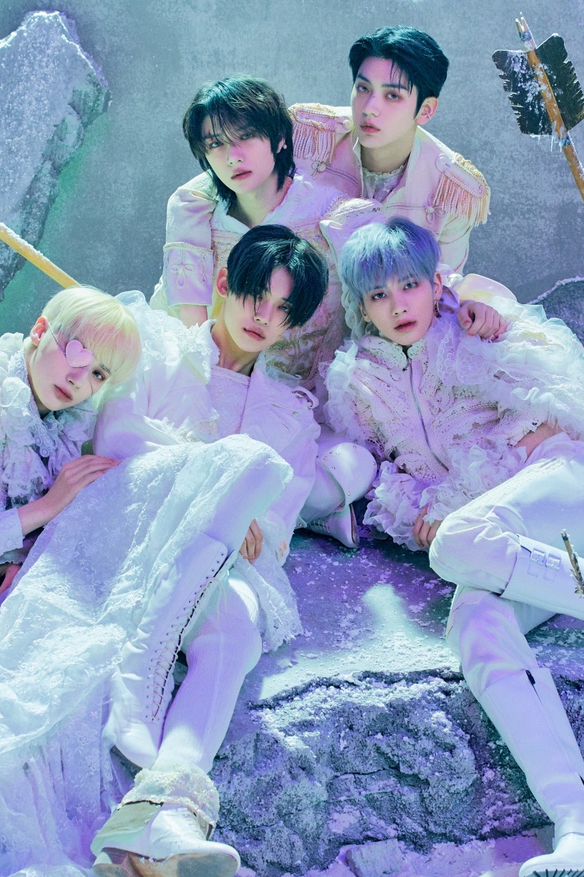 TXT Unveil “The Chaos Chapter: FREEZE” Tracklist and Preview