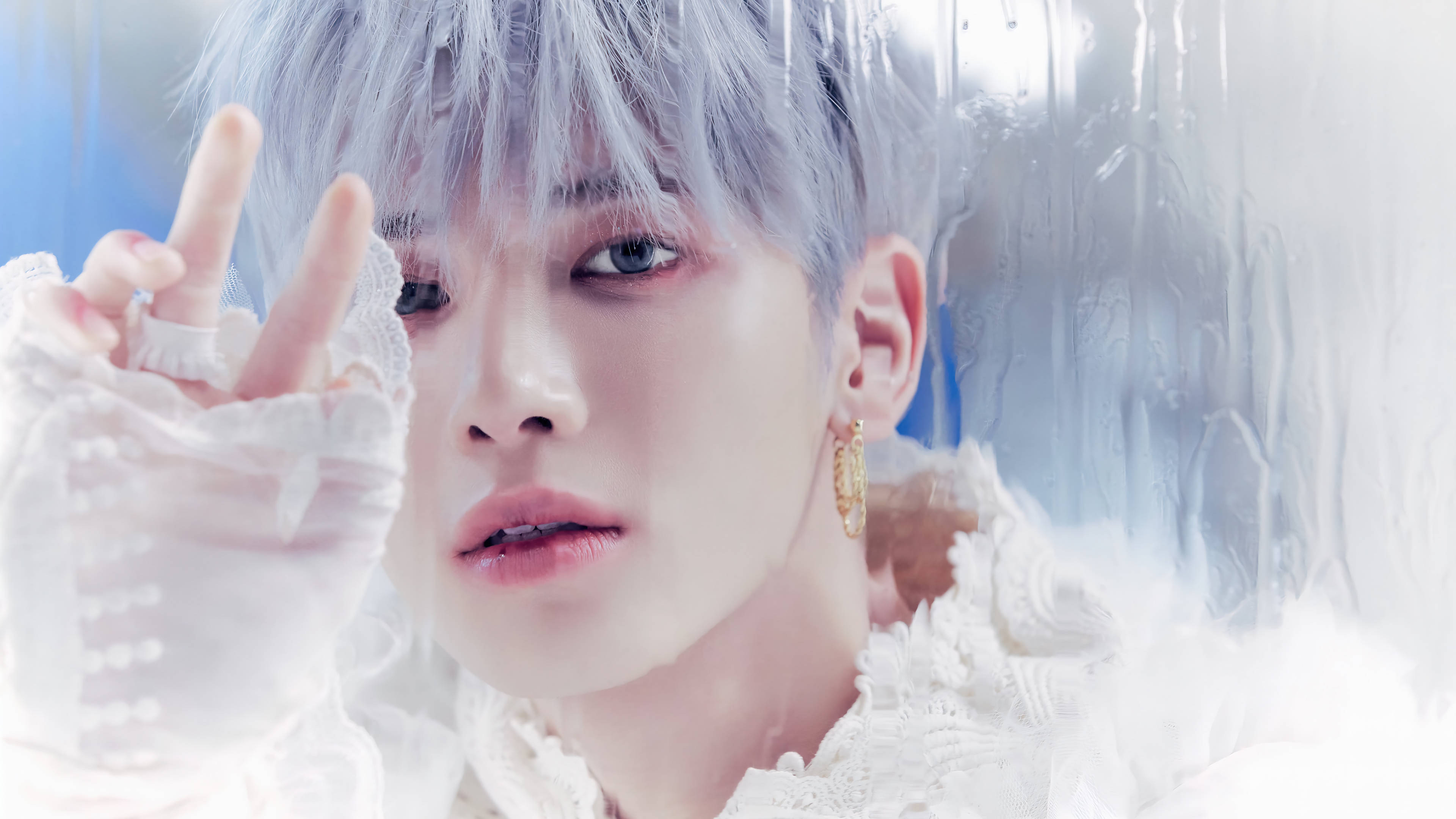 Download Tomorrow X Together Tcc Freeze Taehyun Wallpaper