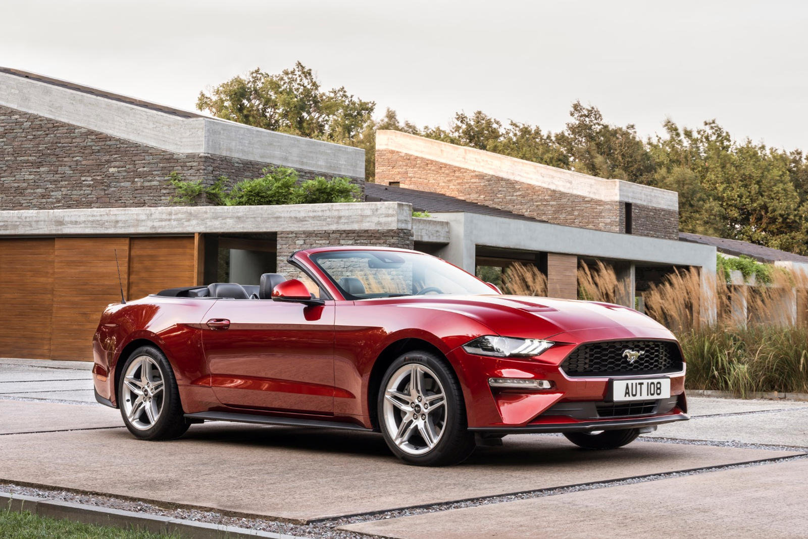 2023 Ford Mustang Convertible Exterior Photo
