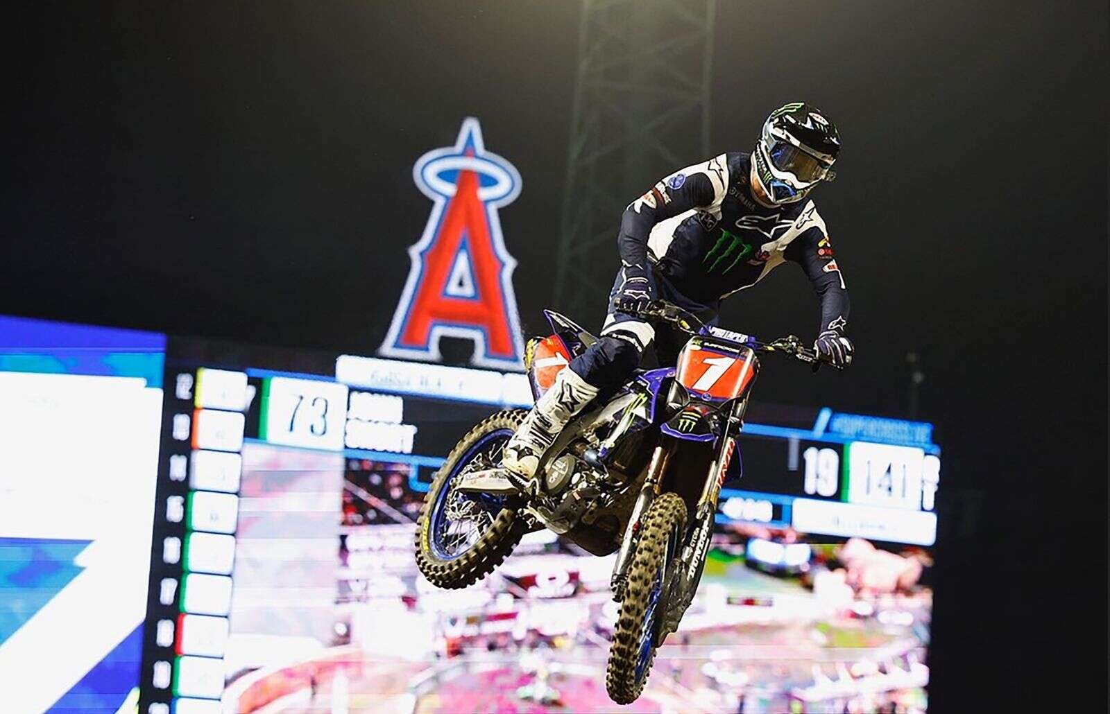 Eli Tomac of Cortez crashes, comes back to win opening Supercross in Anaheim