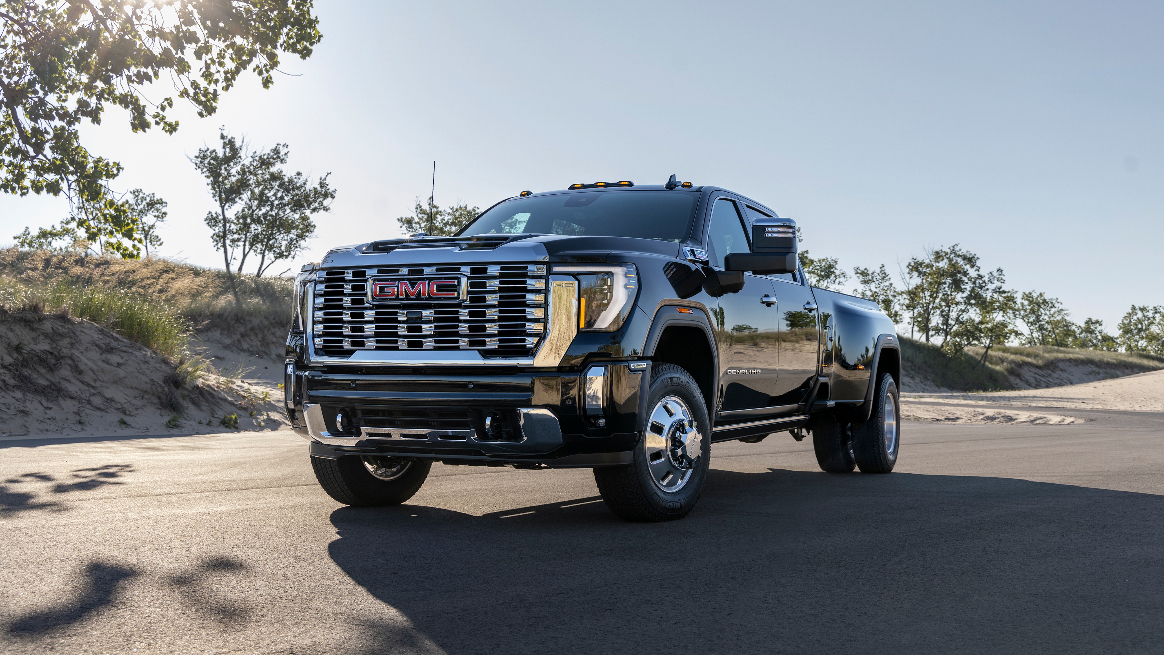 GMC Sierra 3500 HD Denali Crew Cab Wallpaper 4K, Off Road Trucks, 2024, Cars