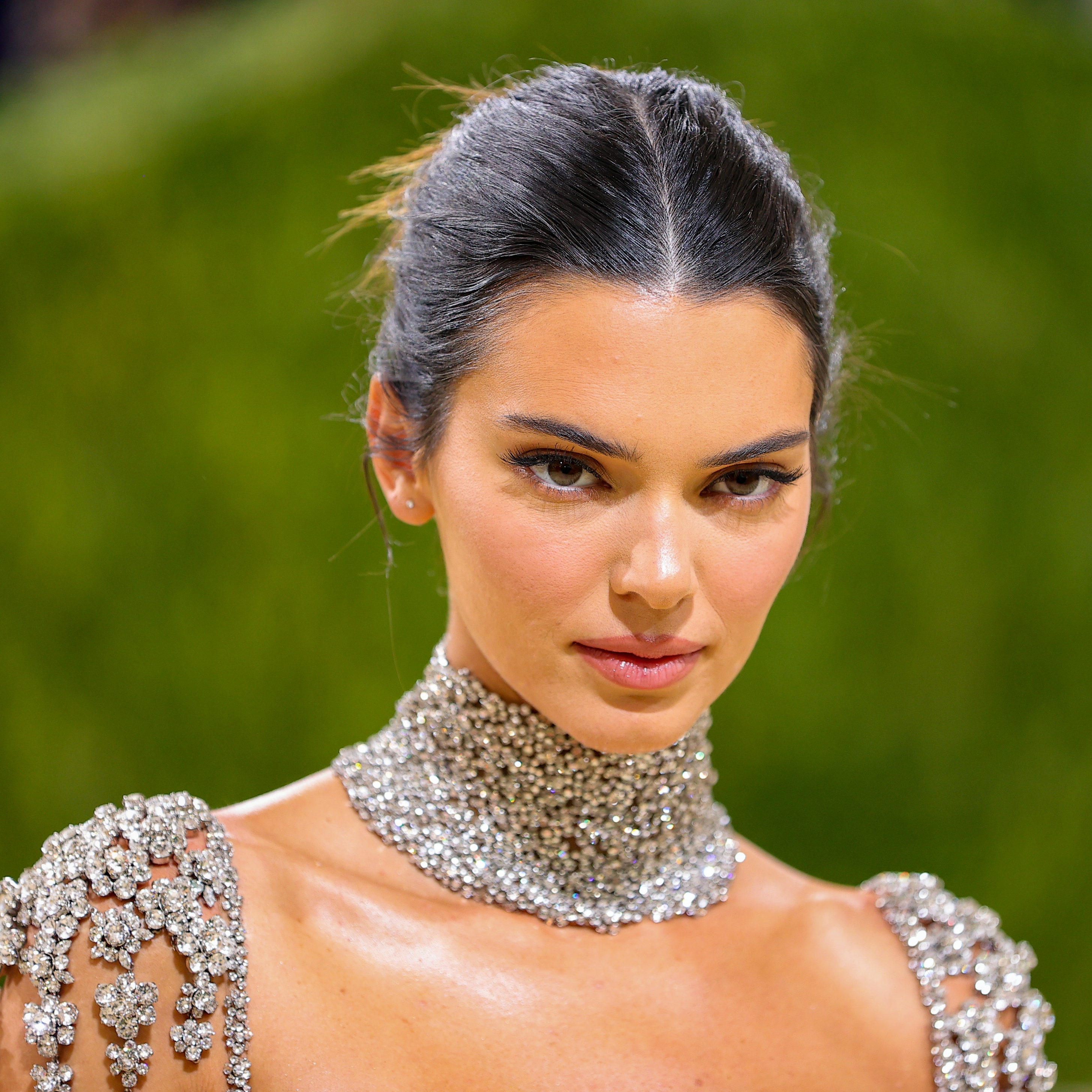 Wait, Kendall Jenner's Hair is Red for Real Now