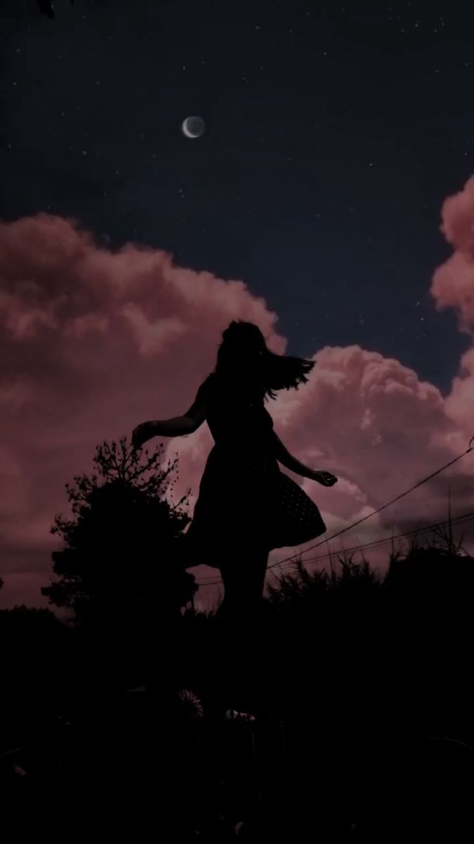 Runaway aurora. Shadow picture, Beautiful wallpaper background, Cute tumblr wallpaper. Shadow picture, Wallpaper background, Cute tumblr wallpaper