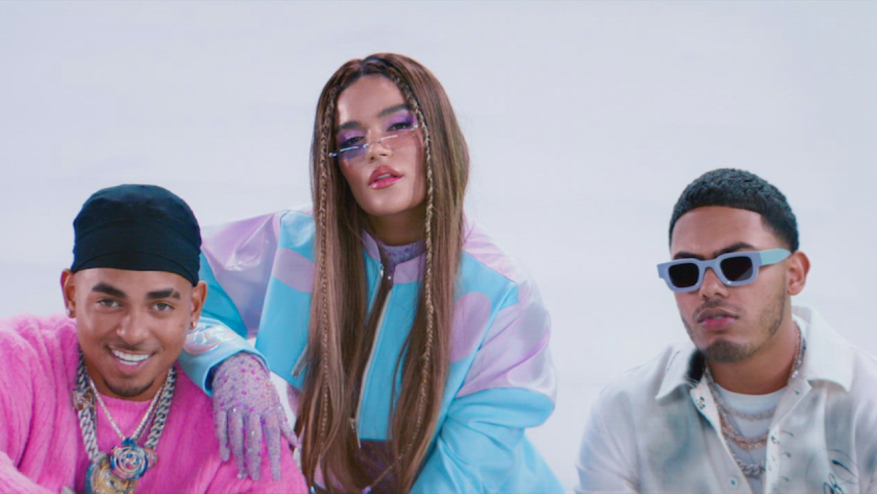 Caramelo (Remix) by Ozuna, KAROL G & Myke Towers