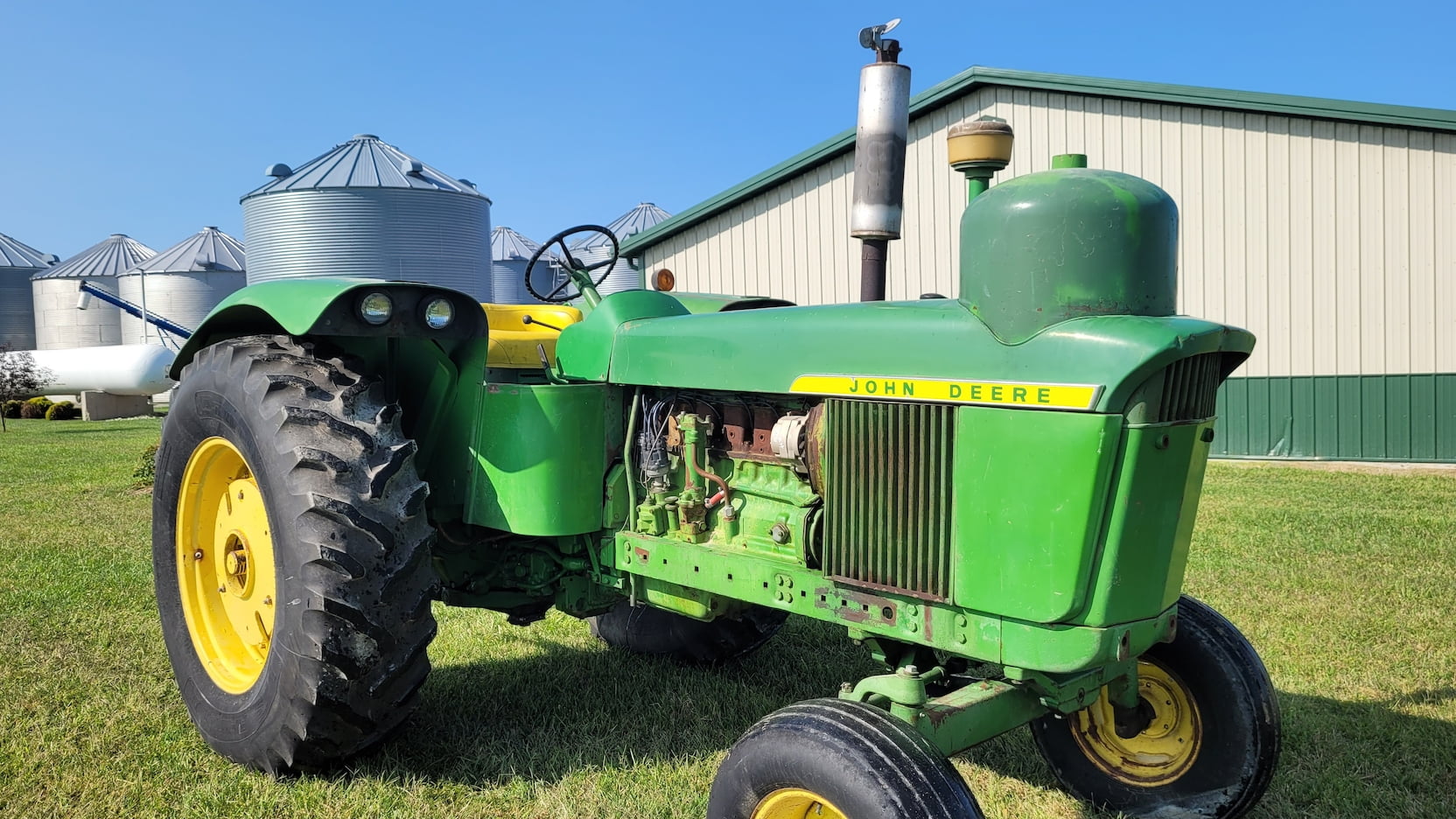 John Deere 4020 Standard LP Powershift. S40. Fall Premier 2022