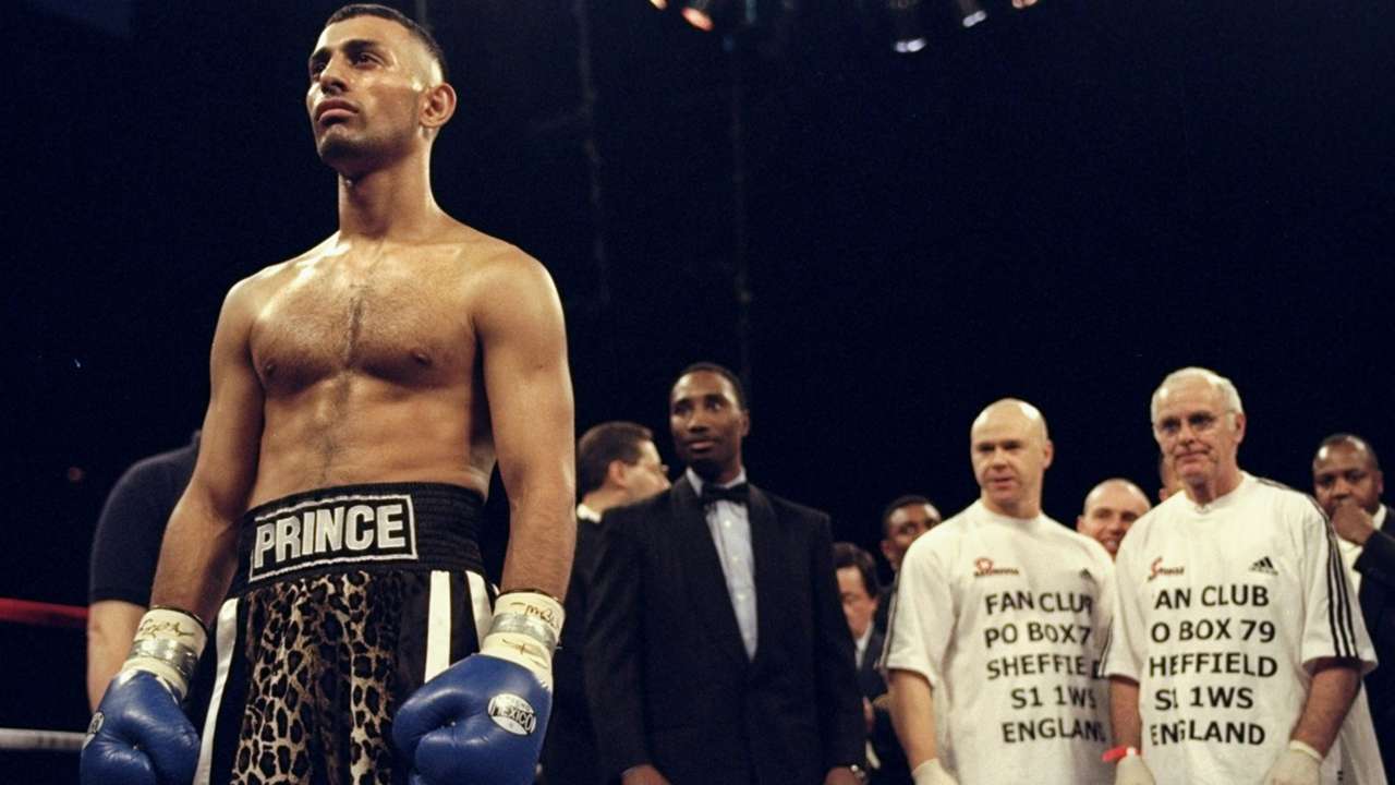 Naseem Hamed, Kell Brook, Johnny Nelson, Clinton Woods and Paul Jones: Champions of the Steel City. DAZN News US