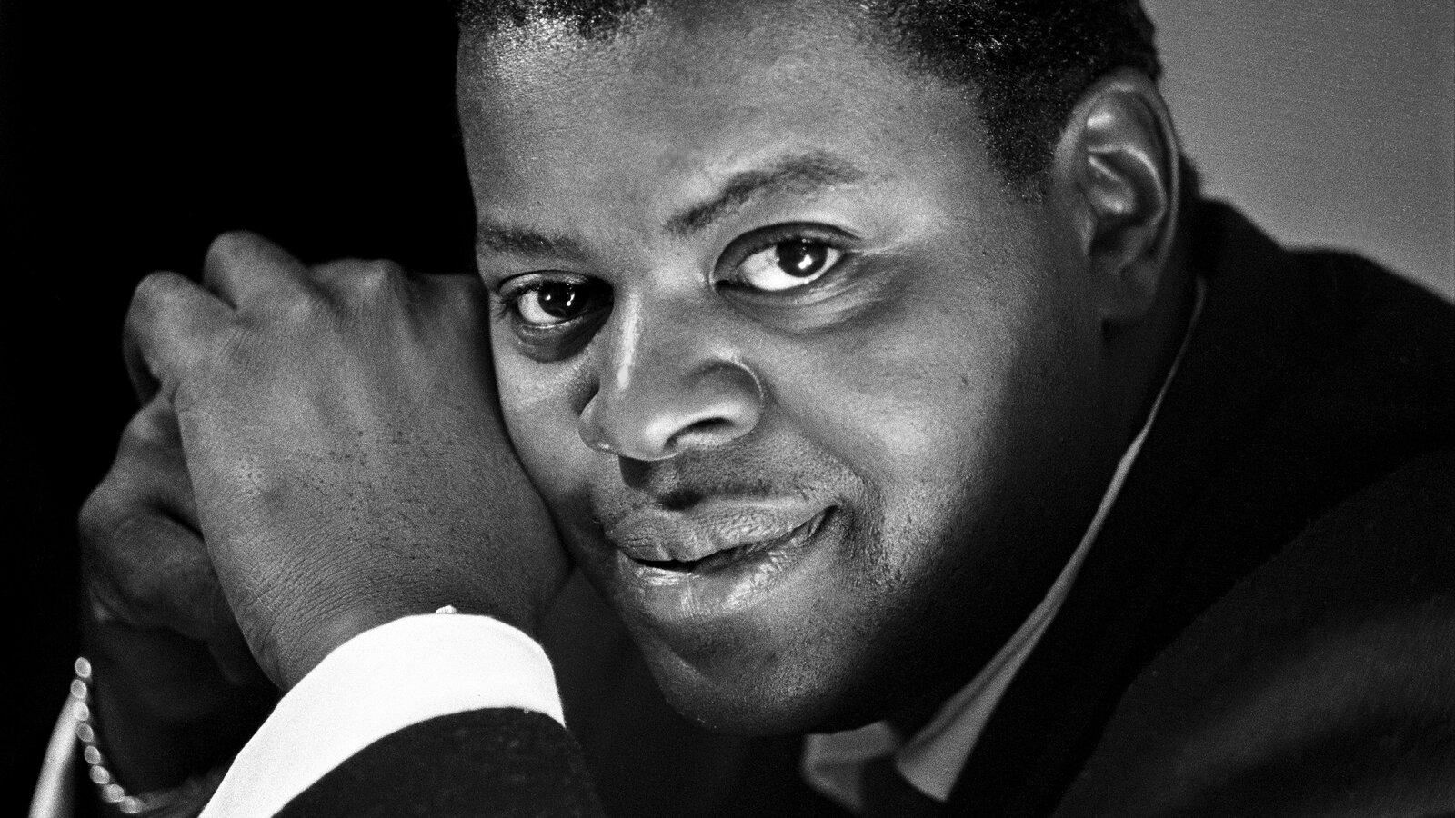 Oscar Peterson: Black + White' Review: Never Mind the Talking Heads