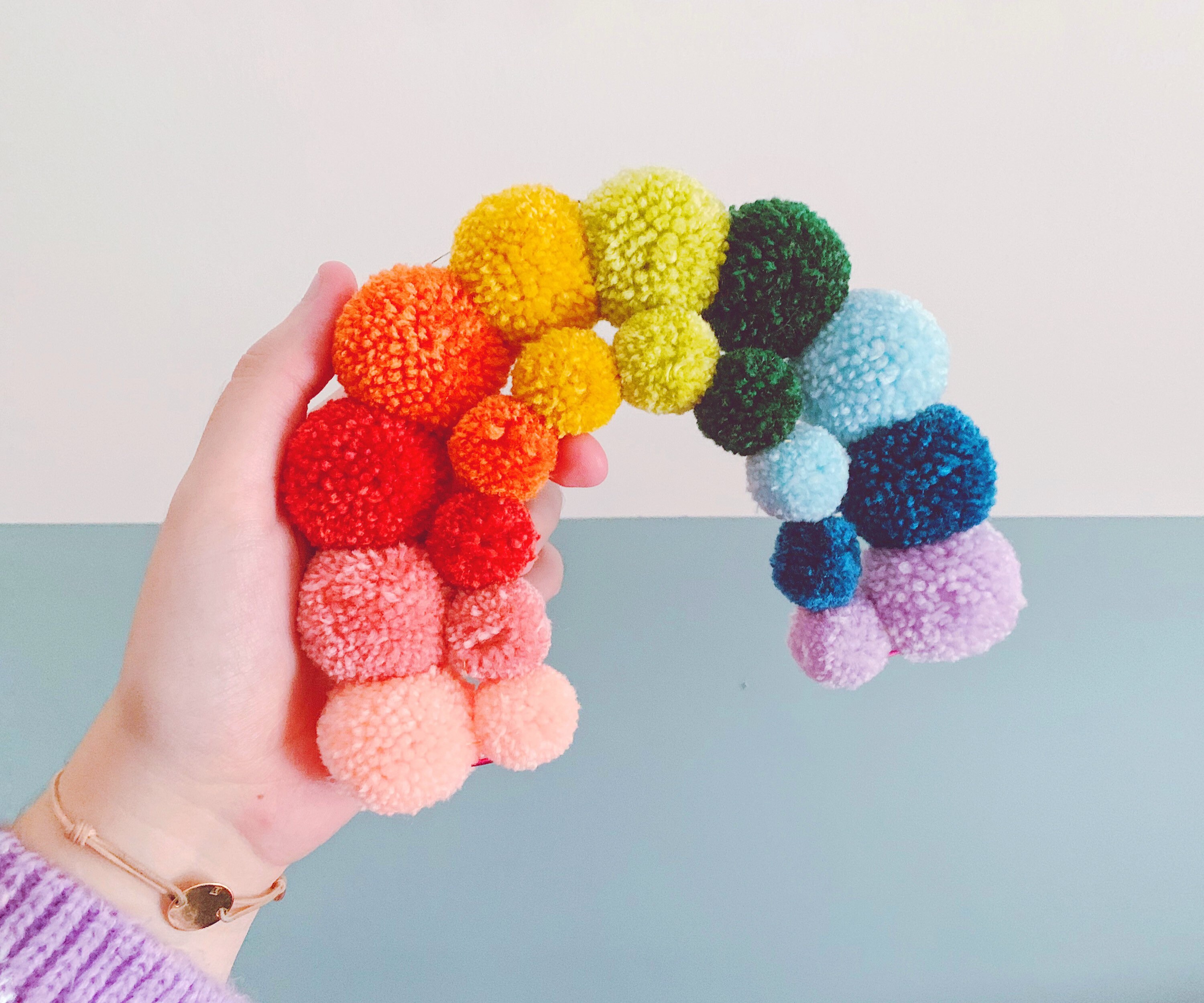 Pom Pom Coaster Wallpapers - Wallpaper Cave