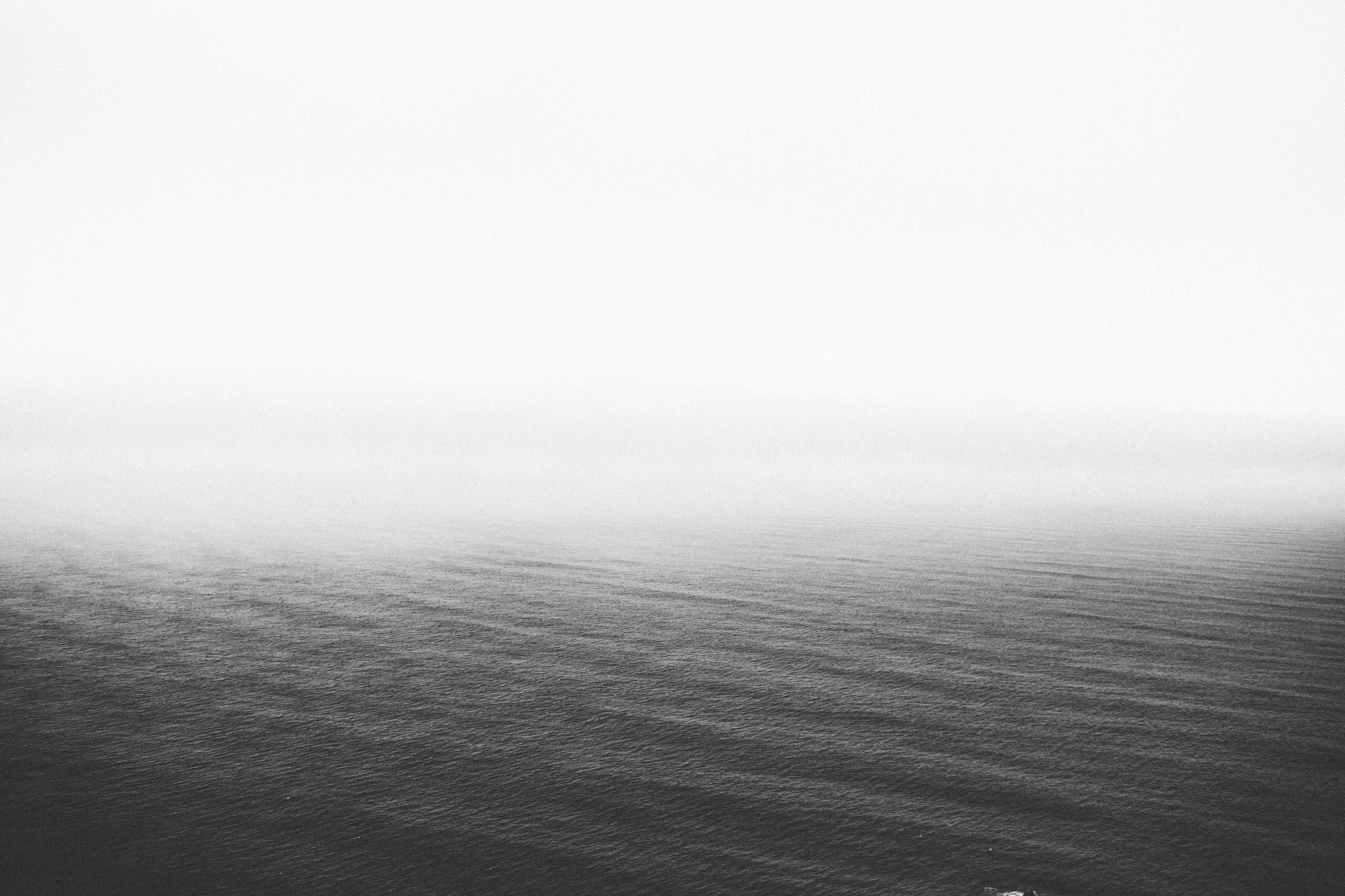 5616x3744 ocean, wallpaper, black and white, wallpaper, greyscale, sea, fog, mystic, amazing wallpaper, cloudy, grayscale, cloud, water, Free image, desktop wallpaper, mist, horizon, monochrome, desktop background, desktop backgrou